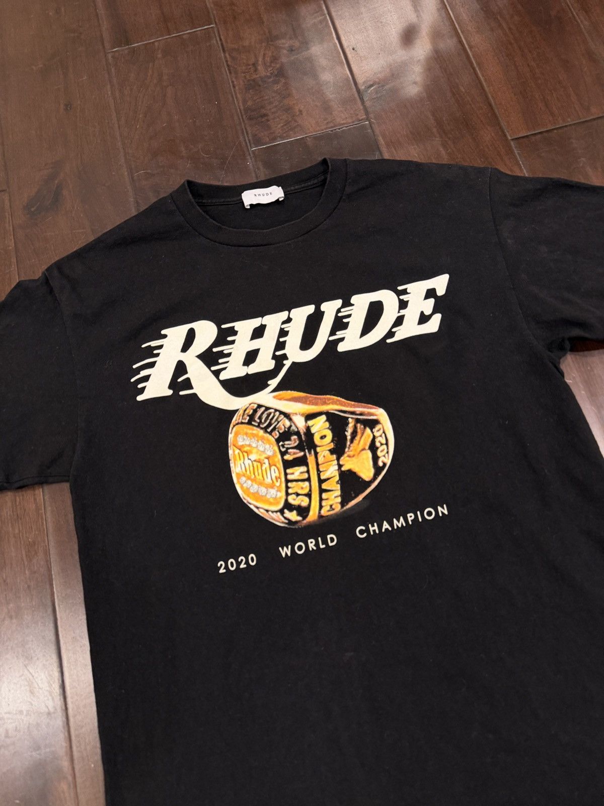 Rhude Rhude Lakers Championship T-Shirt Champs 2020 - M Size US M / EU 48-50 / 2 - 1 Thumbnail