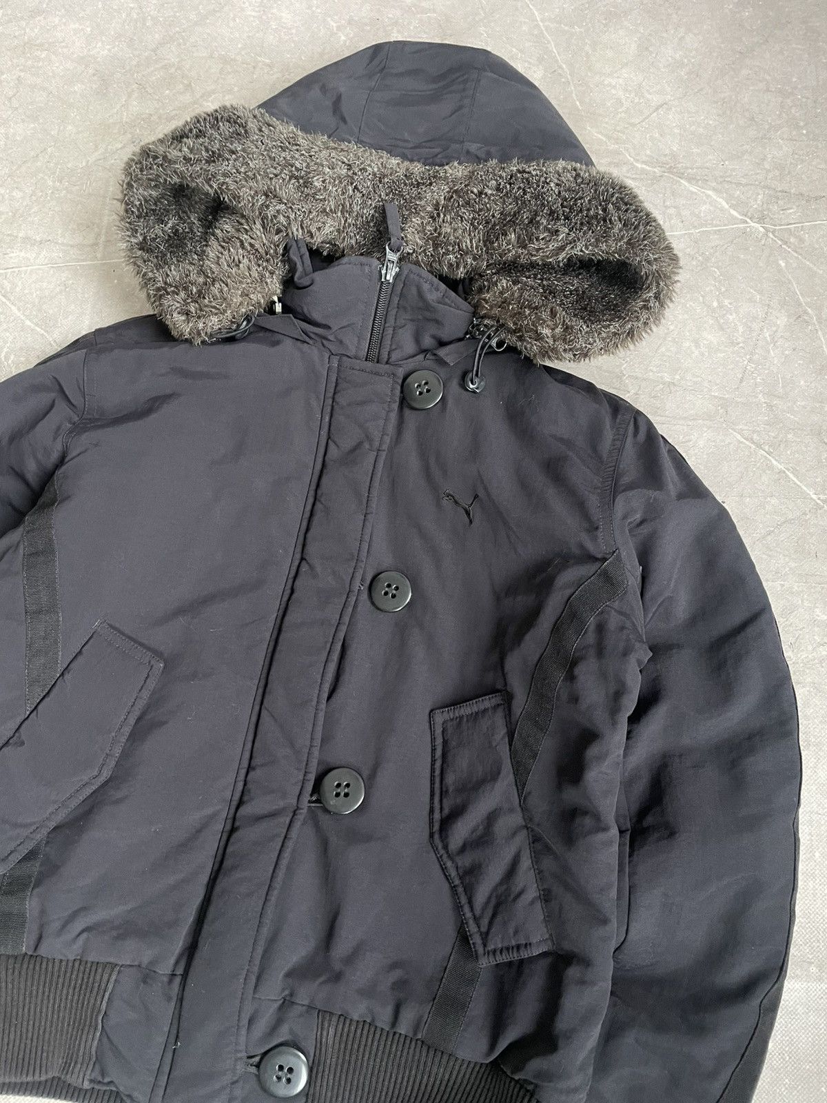 Puma Puma vintage cropped bomber y2k Fur hood if six was nine Size US M / EU 48-50 / 2 - 3 Thumbnail