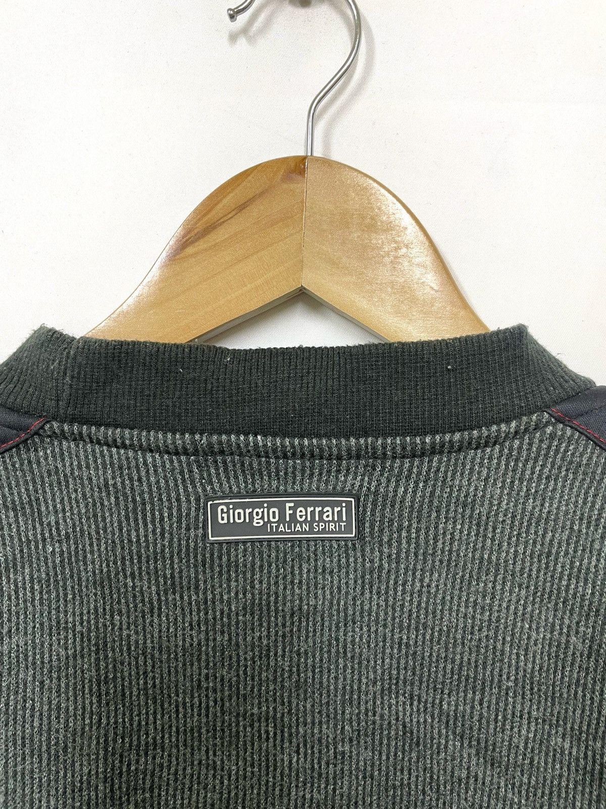 Ferrari × Vintage Vintage Giorgio Ferrari Pocket Zipper Big Logo Size US L / EU 52-54 / 3 - 6 Thumbnail