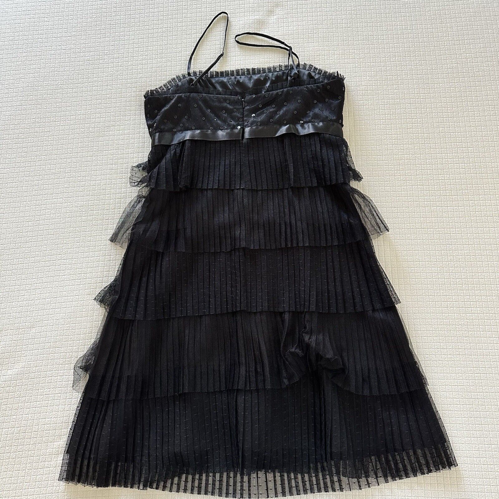 Forever 21 Forever 21 Y2K Mesh Sequin Tiered Cocktail Dress Black US S Size S / US 4 / IT 40 - 14 Thumbnail