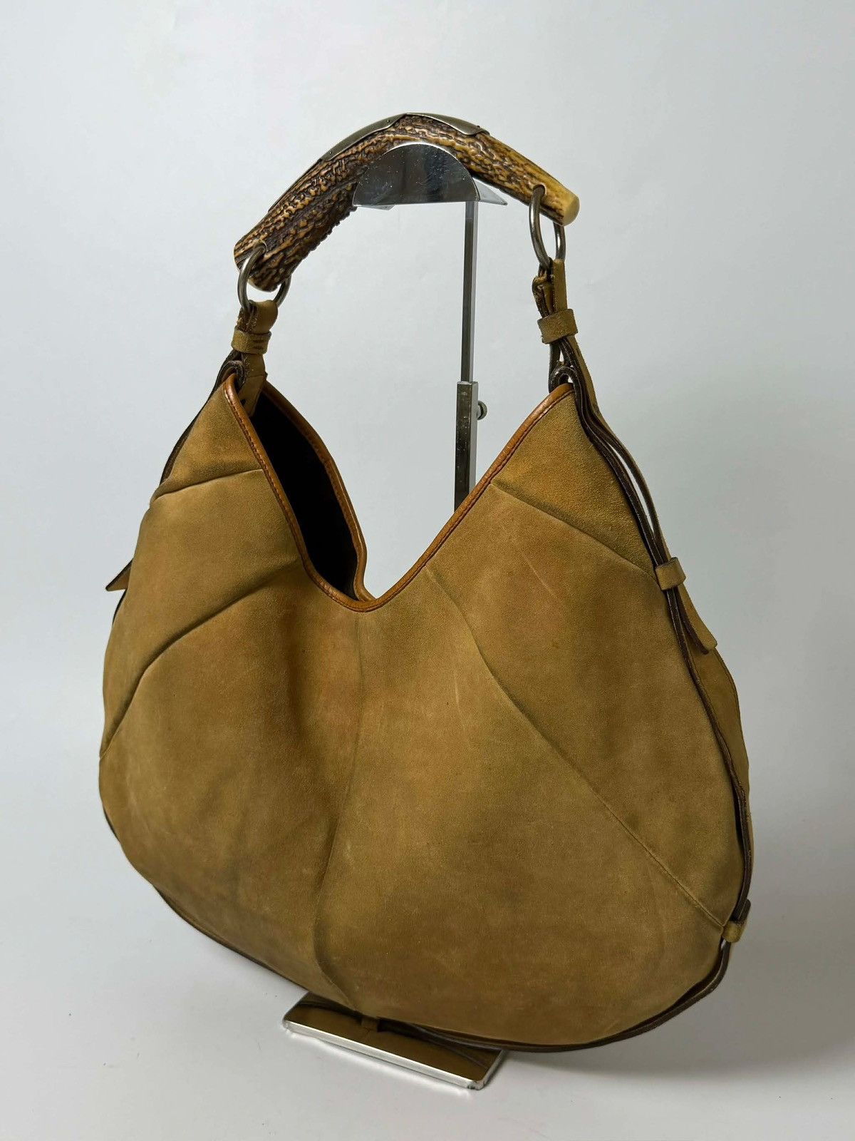Yves Saint Laurent Yves Saint Laurent Taupe Suede Mombasa Hobo Bag Size ONE SIZE - 7 Thumbnail