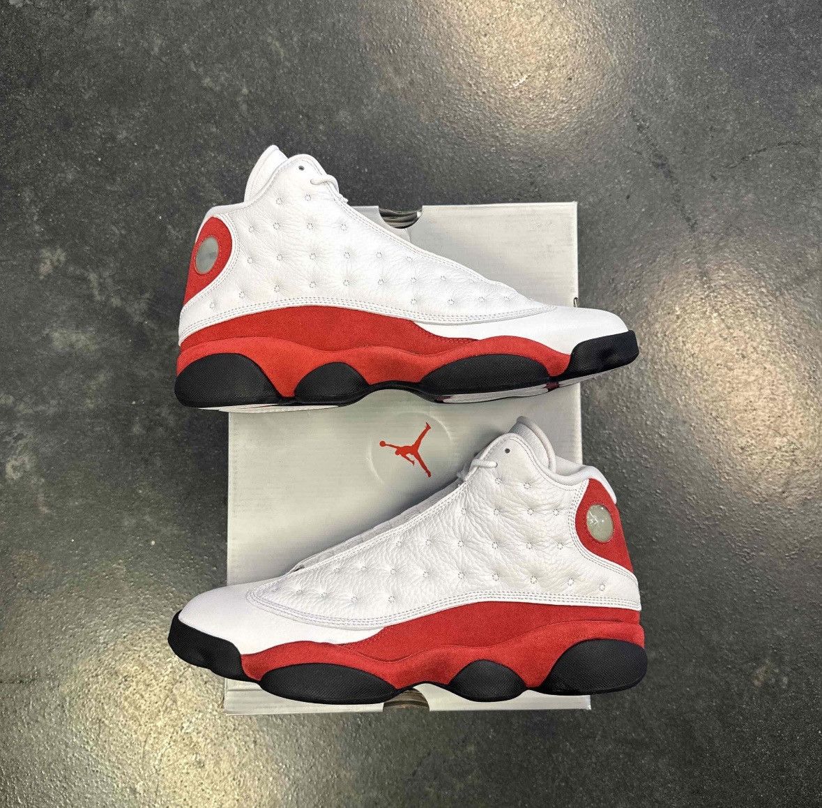 Nike Jordan 13 Chicago (2013) Size US 10.5 / EU 43-44 - 1 Thumbnail