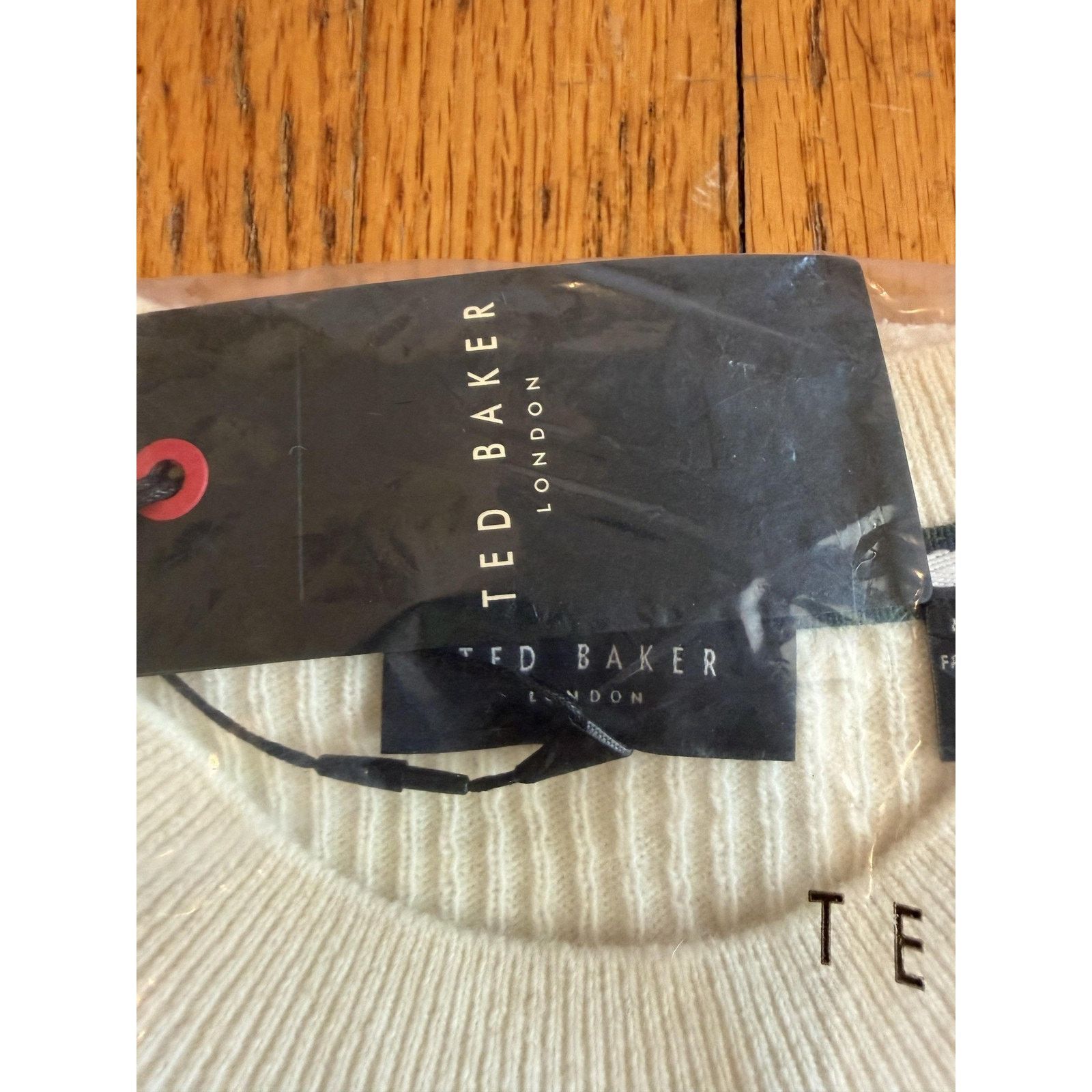 Ted Baker Ted Baker Mens Crewneck Waffle Stitch Knit Sweater Small Size US S / EU 44-46 / 1 - 5 Thumbnail