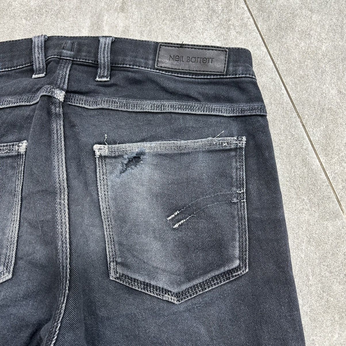 Neil Barrett Vintage Neil Barrett BlackWash Denim Faded Size US 31 - 16 Thumbnail