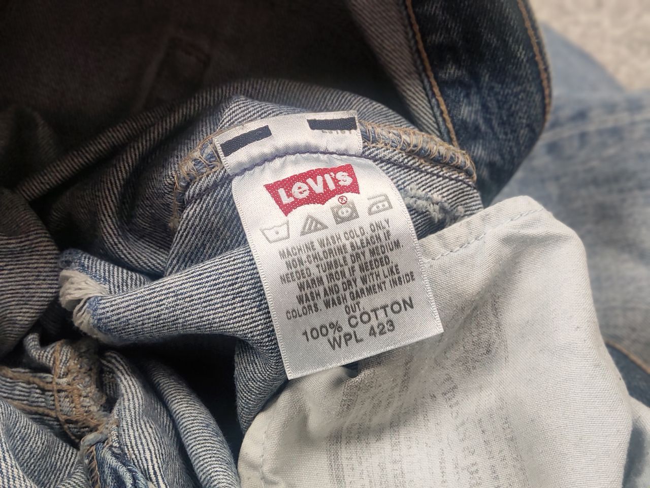 Levi's Vintage Levis 501 Straight Button Faded Denim Jeans Retro Size US 33 - 19 Thumbnail
