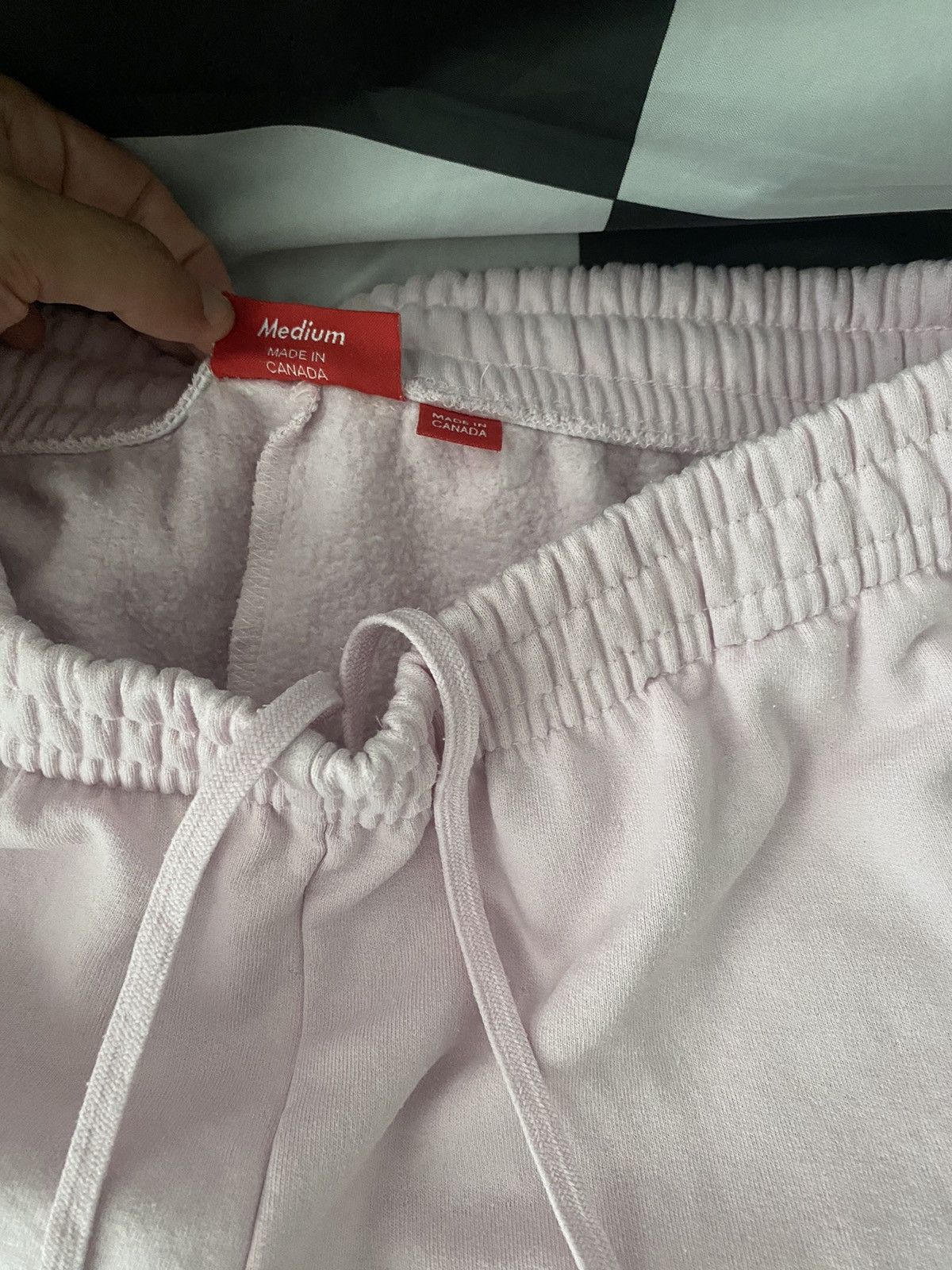 Supreme Supreme Light Pink sz M Shorts Size US 32 / EU 48 - 3 Thumbnail