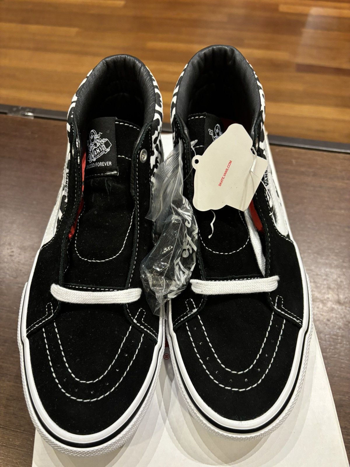 Supreme × Vans Supreme Vans Monogram Size US 10 / EU 43 - 4 Thumbnail