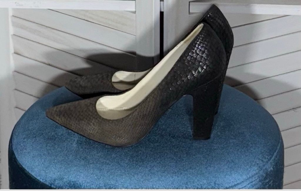 Anne Klein suede pump shoes brown & gray reptile pattern pointed toe 10 Size US 10 / IT 40 - 1 Thumbnail
