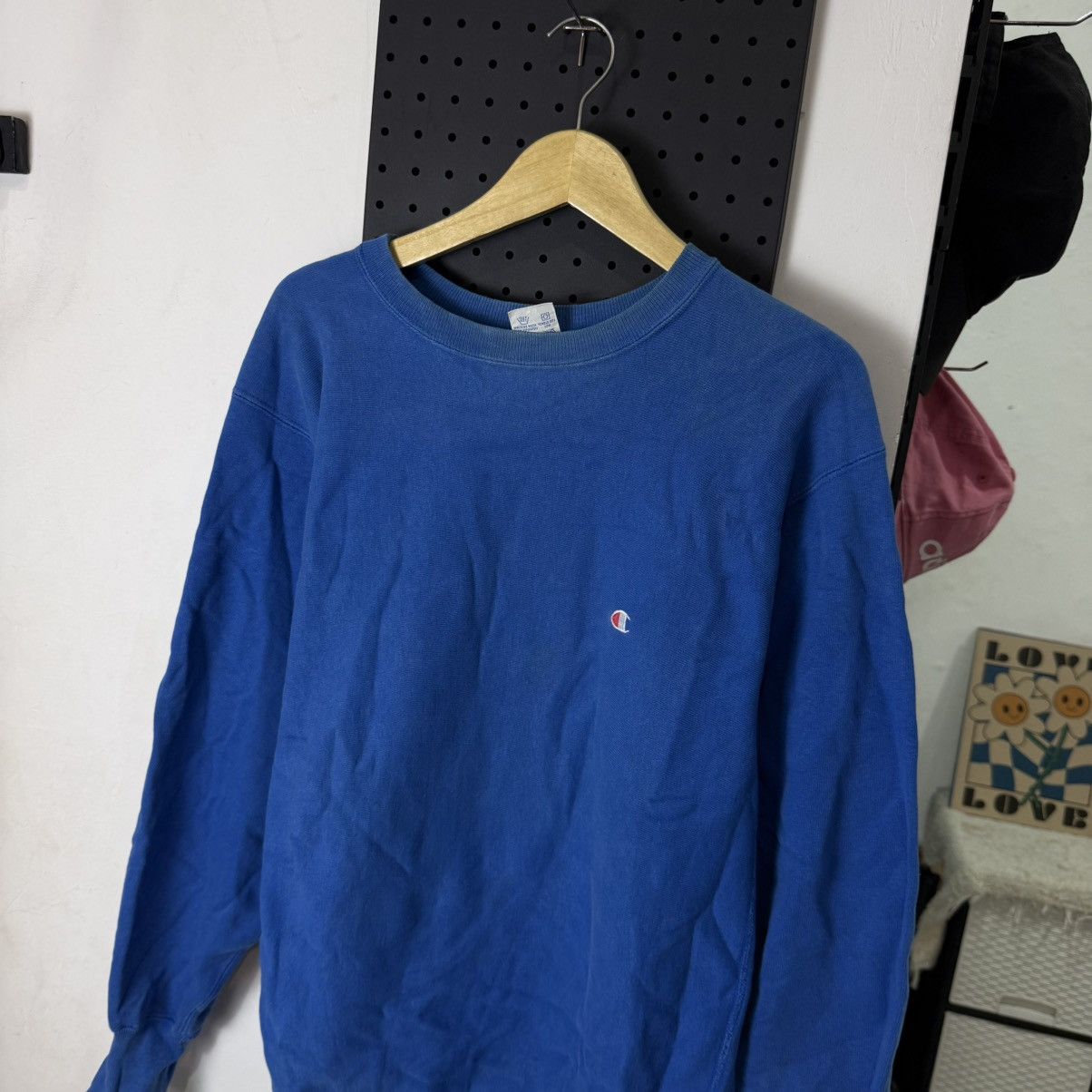 Champion Vintage CHAMPION reverse weave blue logo sweatshirt Size US L / EU 52-54 / 3 - 2 Thumbnail