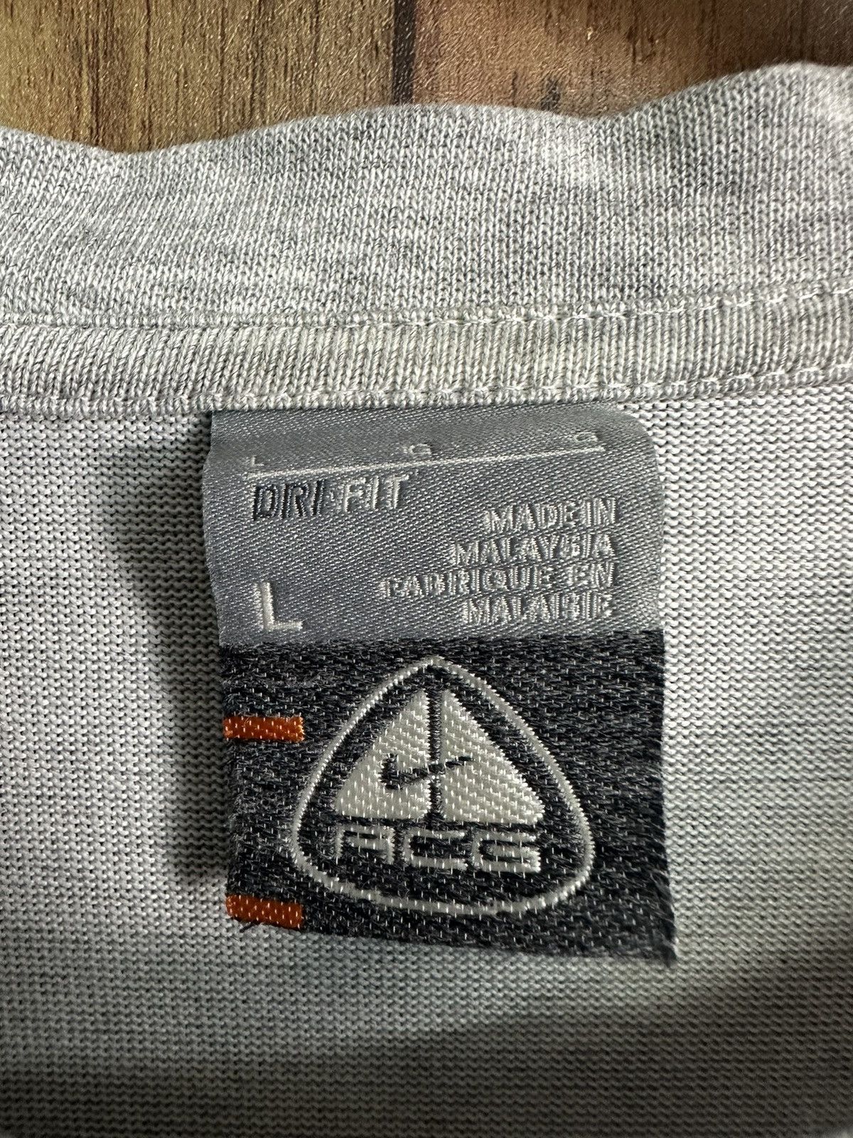 Nike ACG Vintage Y2k Nike ACG Long Sleeve A366 Size US L / EU 52-54 / 3 - 7 Thumbnail
