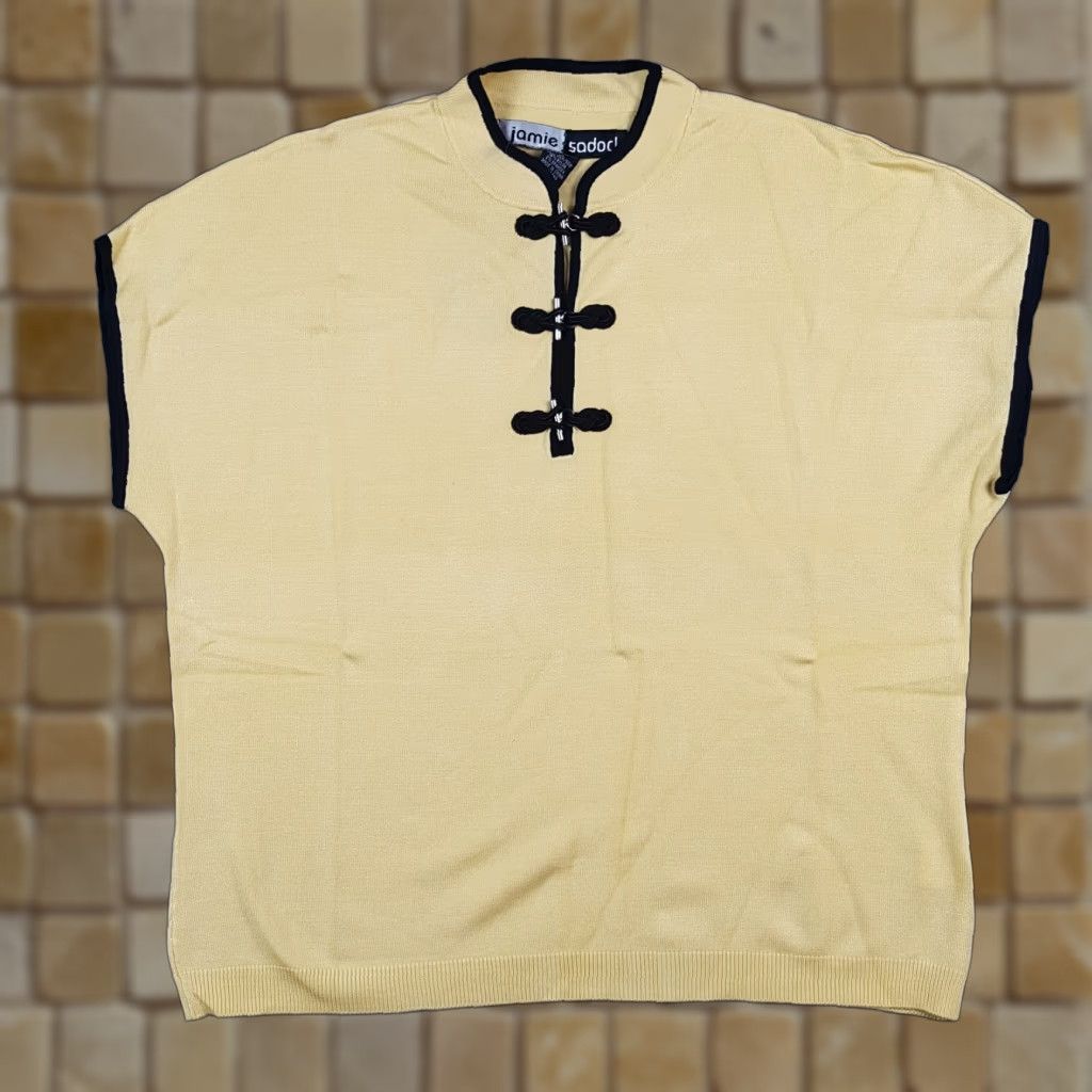 Vintage VINTAGE Jamie Sadock Pullover Sweater Sleeveless Silk Knit Frog Button Womens M Yellow 00s 90s Preppy Dragon Retro Outdoor Casual Office Size M / US 6-8 / IT 42-44 - 1 Thumbnail