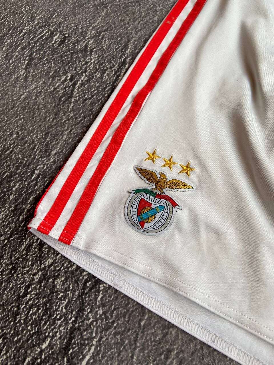 Adidas Adidas Benfica football shorts Size US 34 / EU 50 - 2 Thumbnail