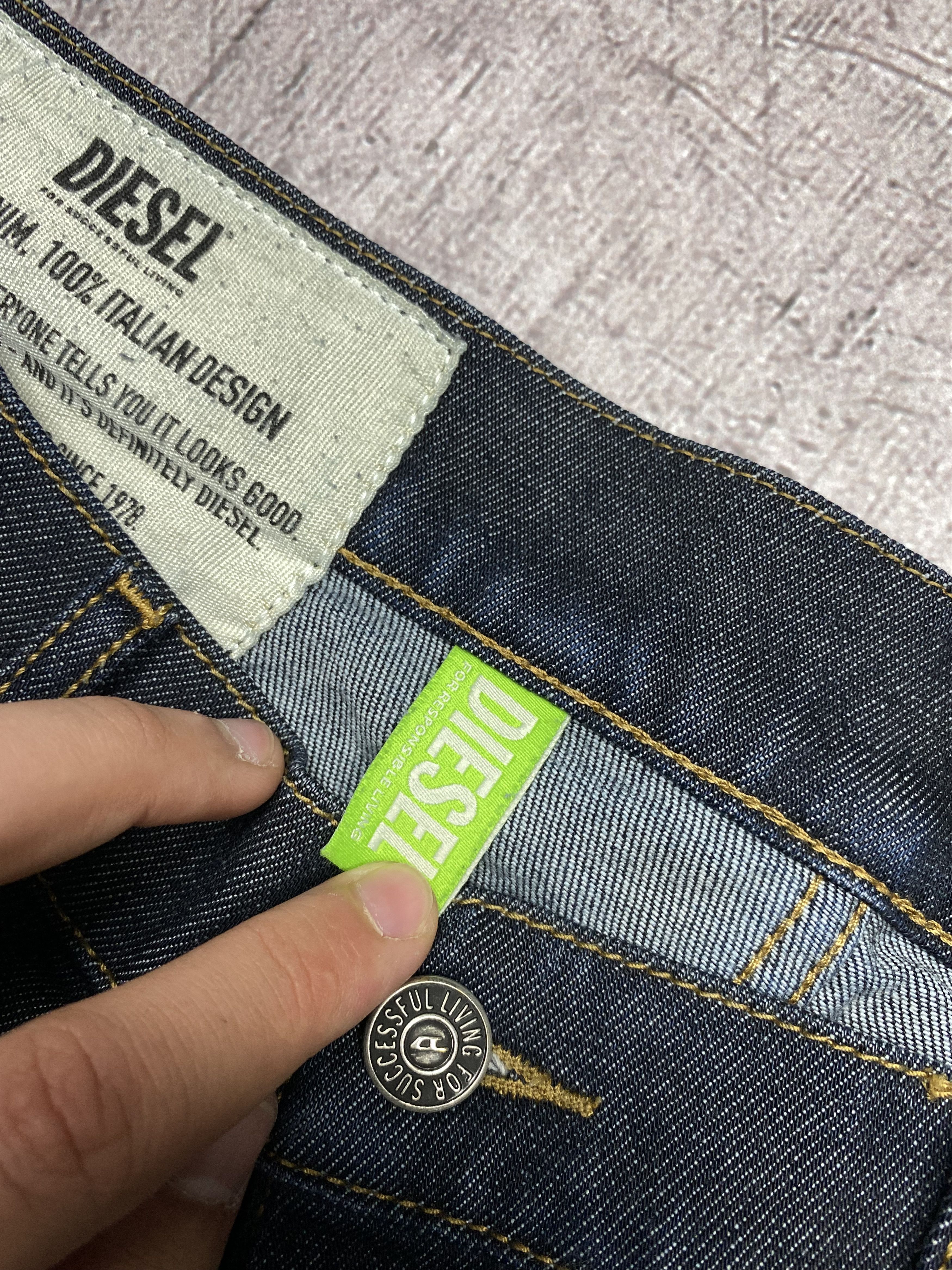 Diesel × Vintage Diesel Vintage Indigo Denim Jeans Pants Size US 34 / EU 50 - 7 Thumbnail