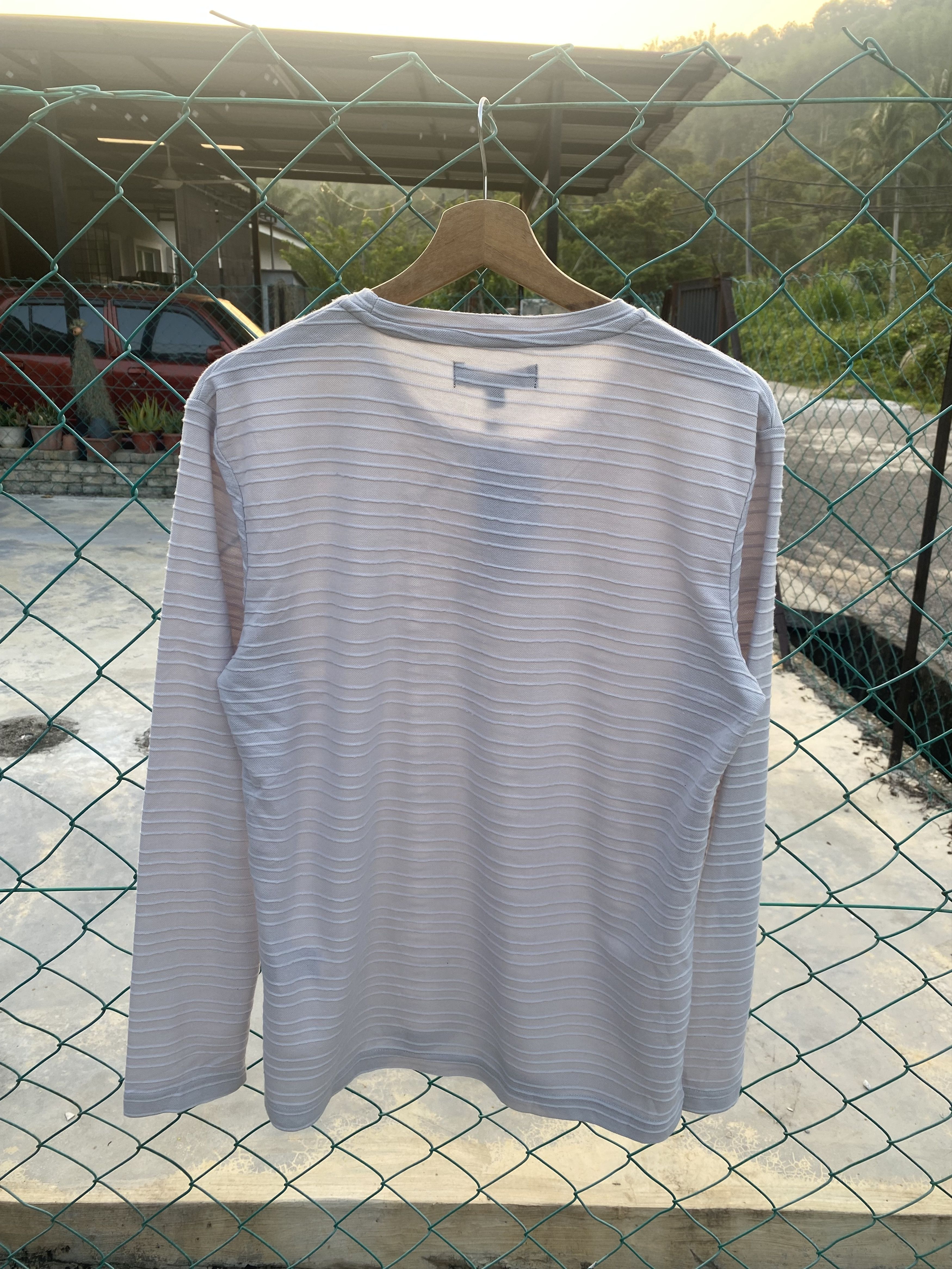 In The Attic in The Attic long sleeve tshirts Size L / US 10 / IT 46 - 2 Thumbnail