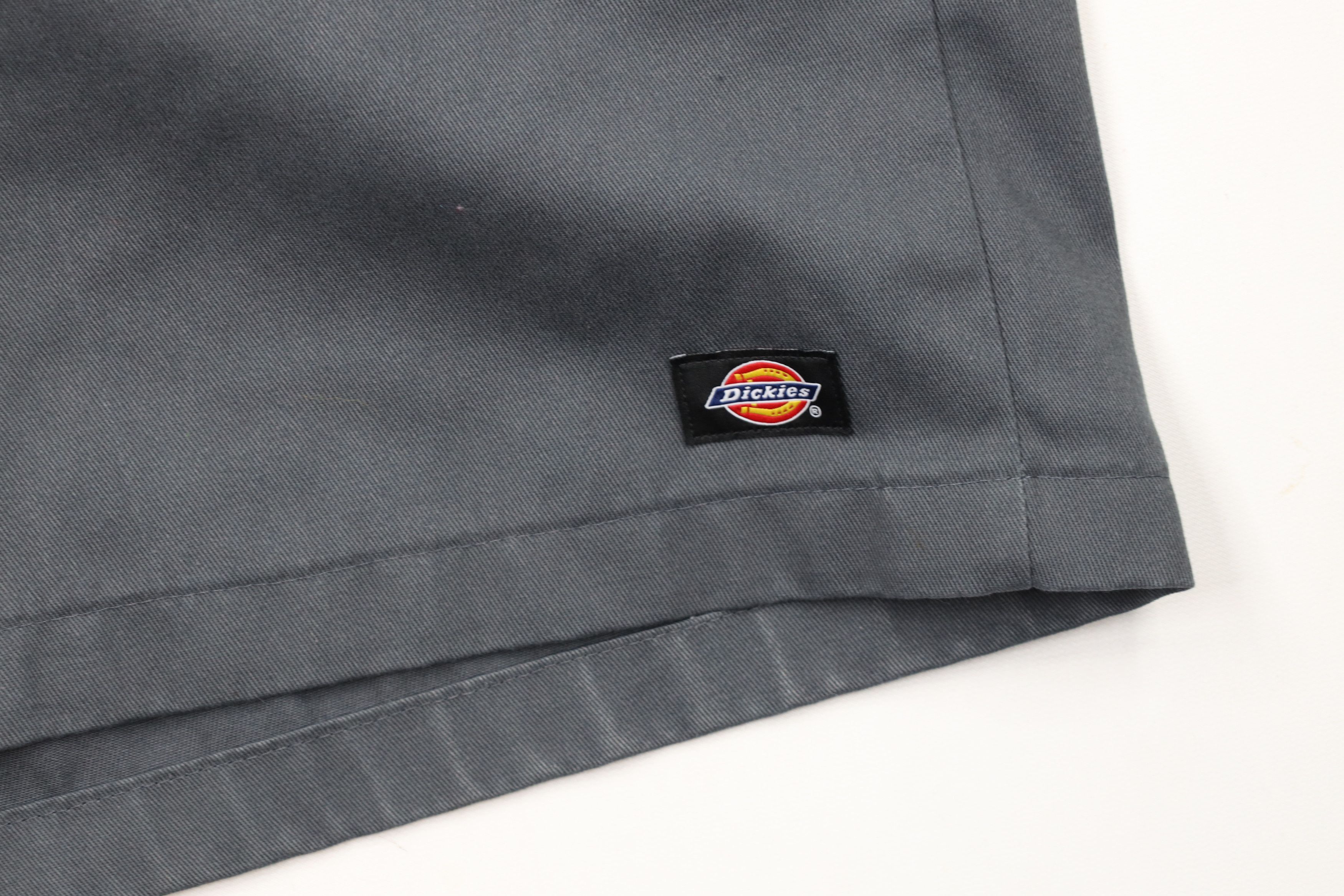 Dickies × Vintage Vintage Dickies Loose Fit Workwear Mechanic Shorts Gray Size US 44 / EU 60 - 5 Thumbnail