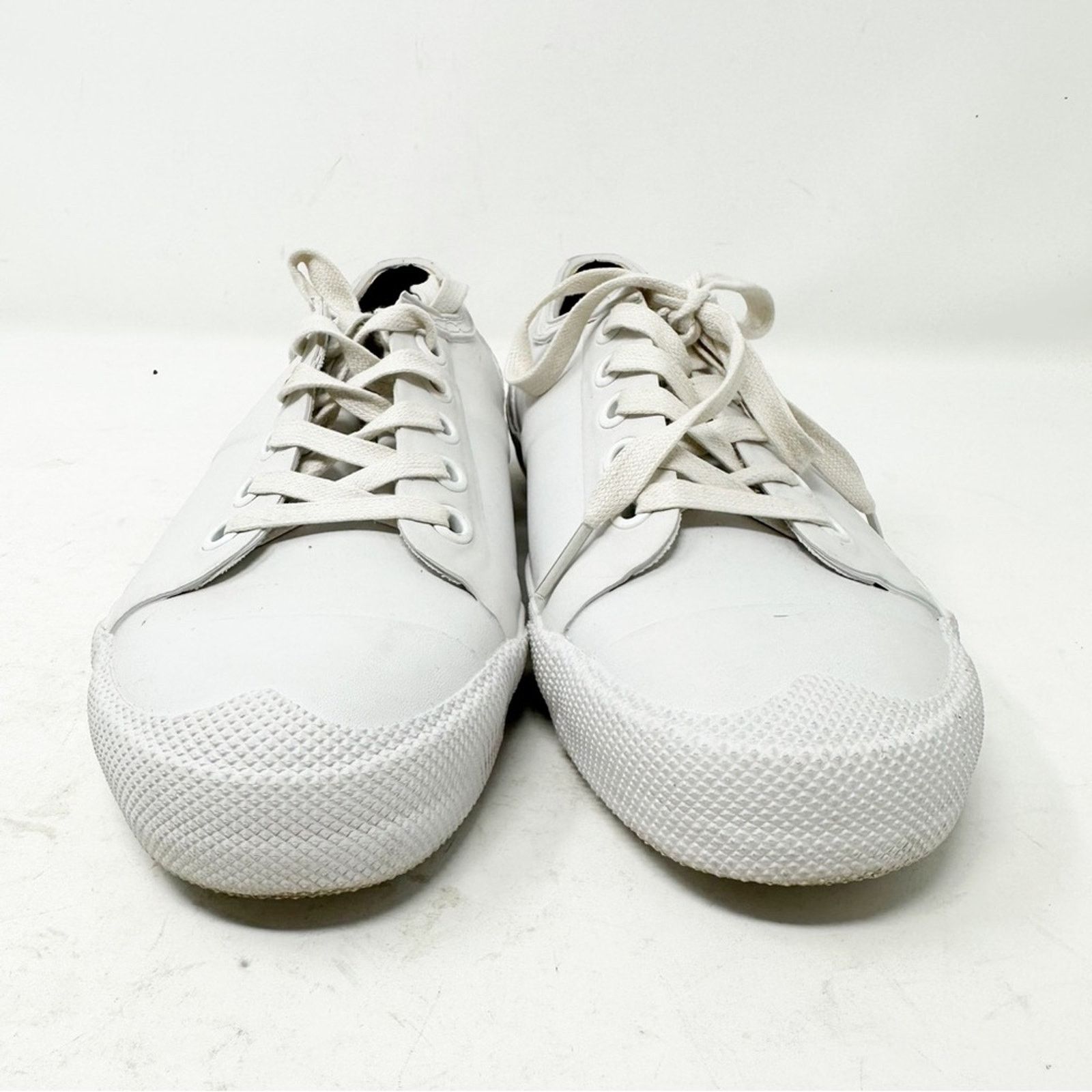 Hunter HUNTER Low Top Classic White Rubber Sneakers in Size 5 Size US 5 / IT 35 - 2 Thumbnail