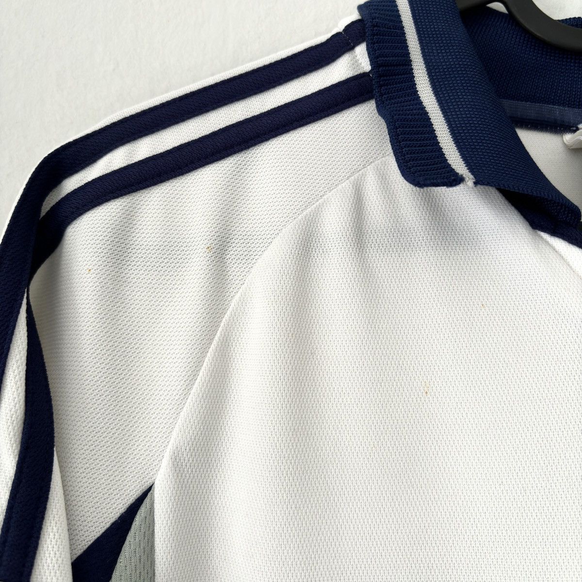 Adidas × Vintage 2000 2001 Real Madrid Adidas Retro Vintage Soccer Jersey Size US M / EU 48-50 / 2 - 6 Thumbnail