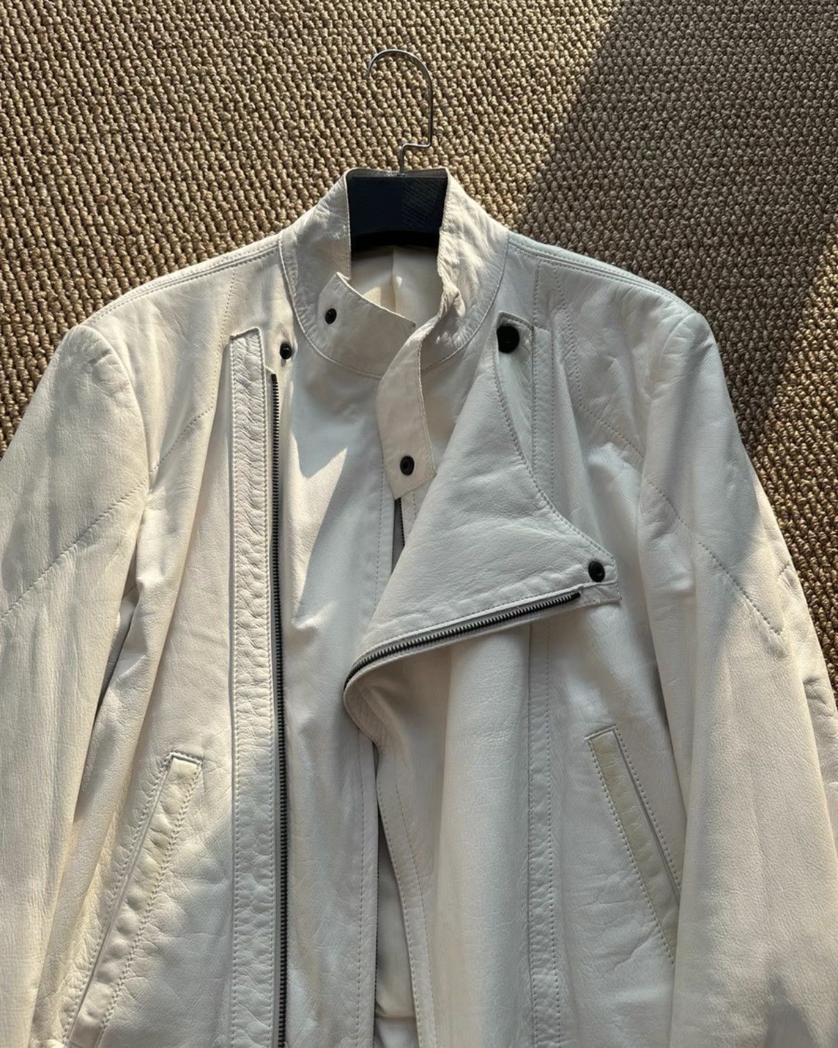 Yohji Yamamoto Yohji Yamamoto White Distressed Lambskin Biker Jacket K23 Size US S / EU 44-46 / 1 - 4 Thumbnail