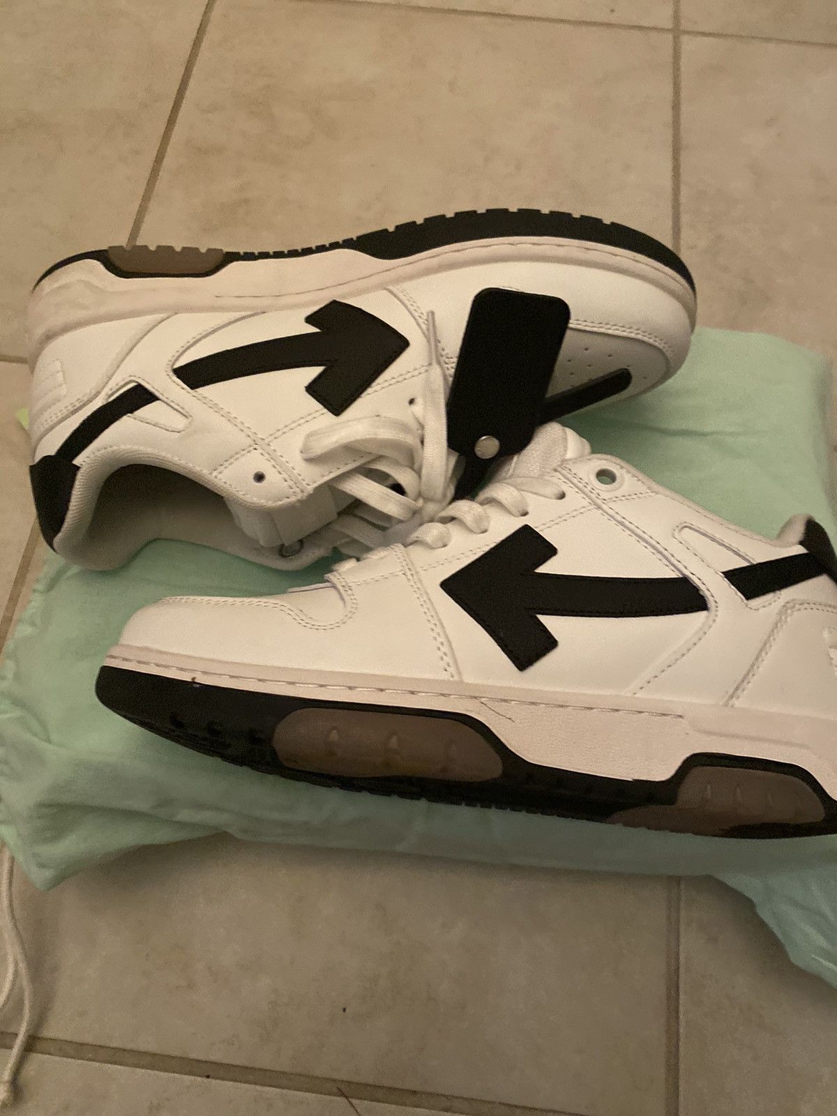 Off-White White and black Size US 9 / EU 42 - 2 Thumbnail