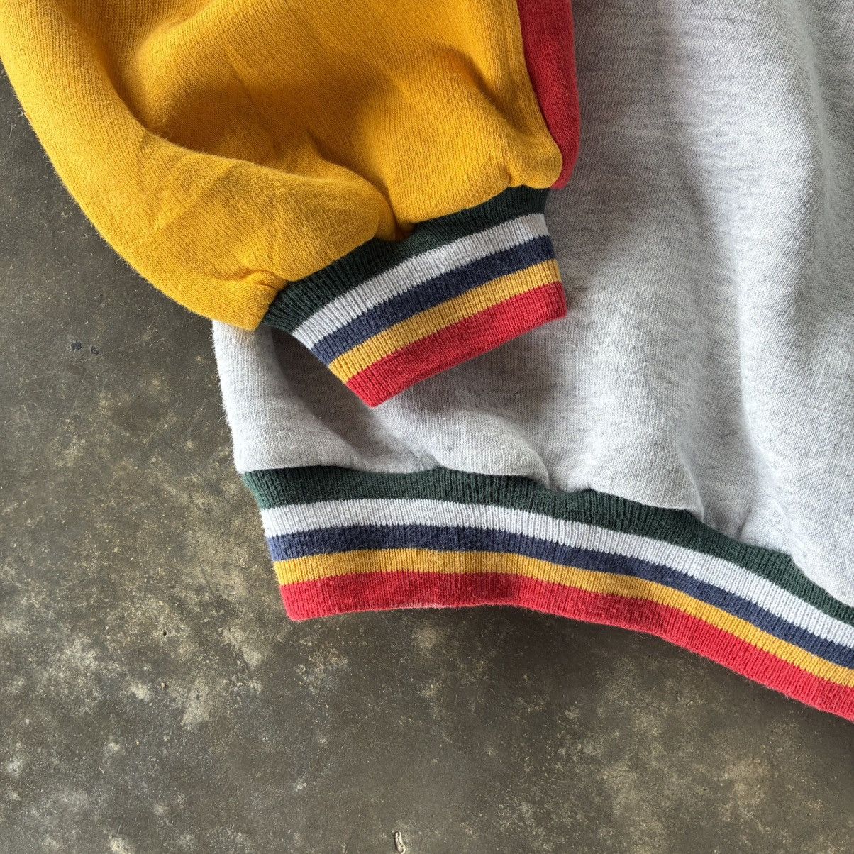 Other VINTAGE 90s SOUTHWESTERN MICHIGAN COLLEGE Size US XL / EU 56 / 4 - 2 Thumbnail