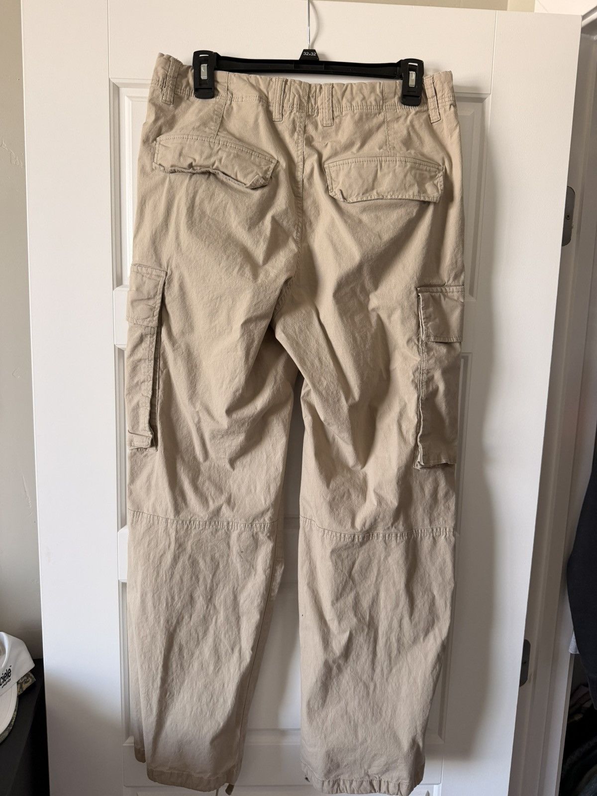 H&M H&M Khaki Cargos Size US 31 - 2 Thumbnail