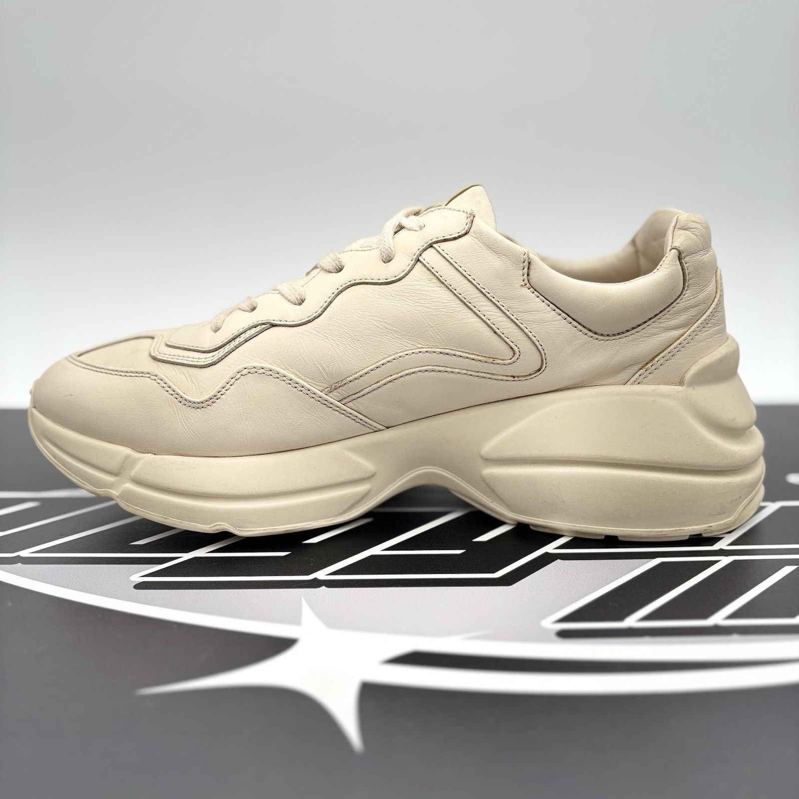 Gucci Gucci Rhyton GG ‘ Gucci logo ’ | GOOD CONDITION! Size US 8 / EU 41 - 4 Thumbnail