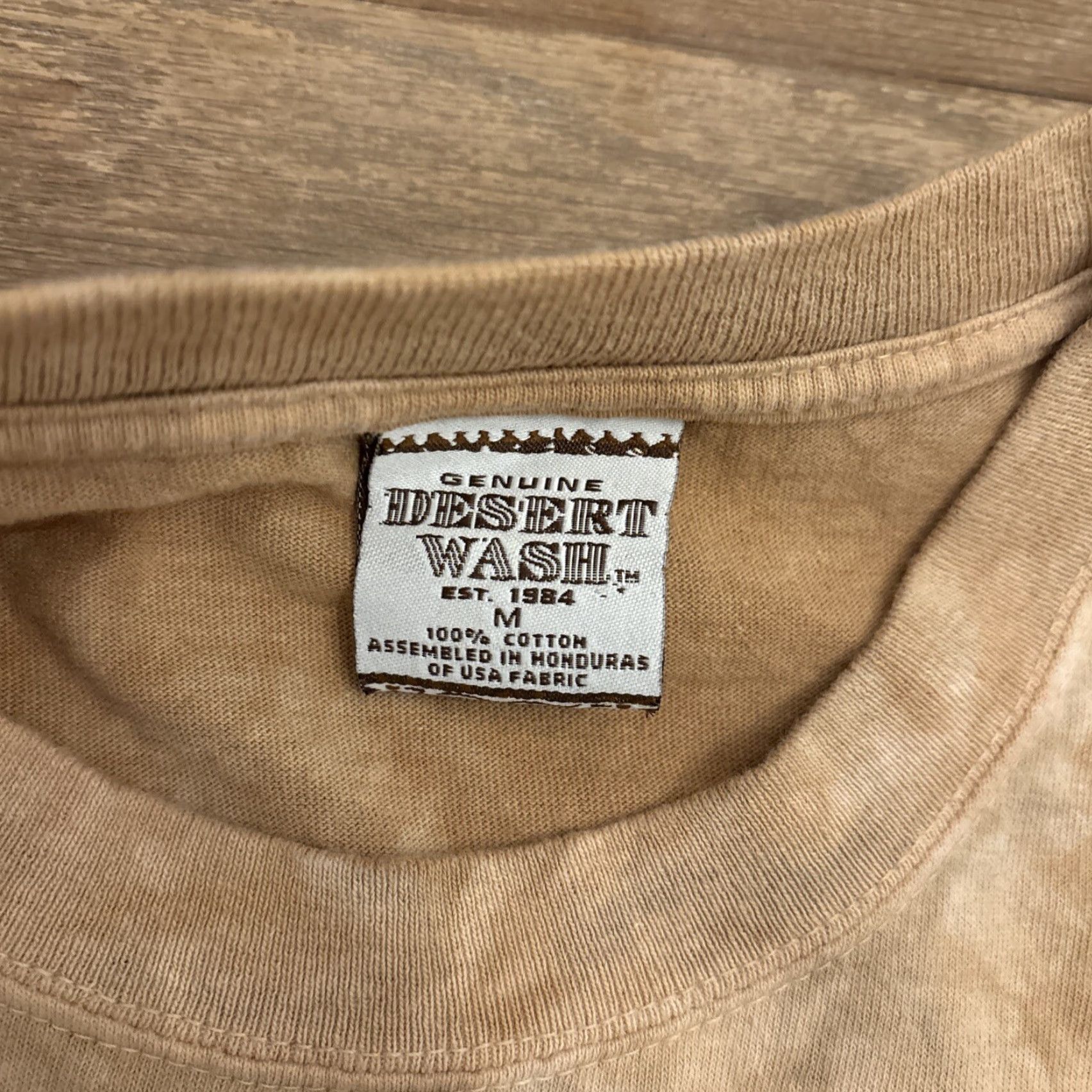 Vintage VINTAGE Desert Wash T-Shirt Men Size M Tan Tie Dye Deer Hunting White-tail Buck Doe Theme Mens Size US M / EU 48-50 / 2 - 3 Thumbnail