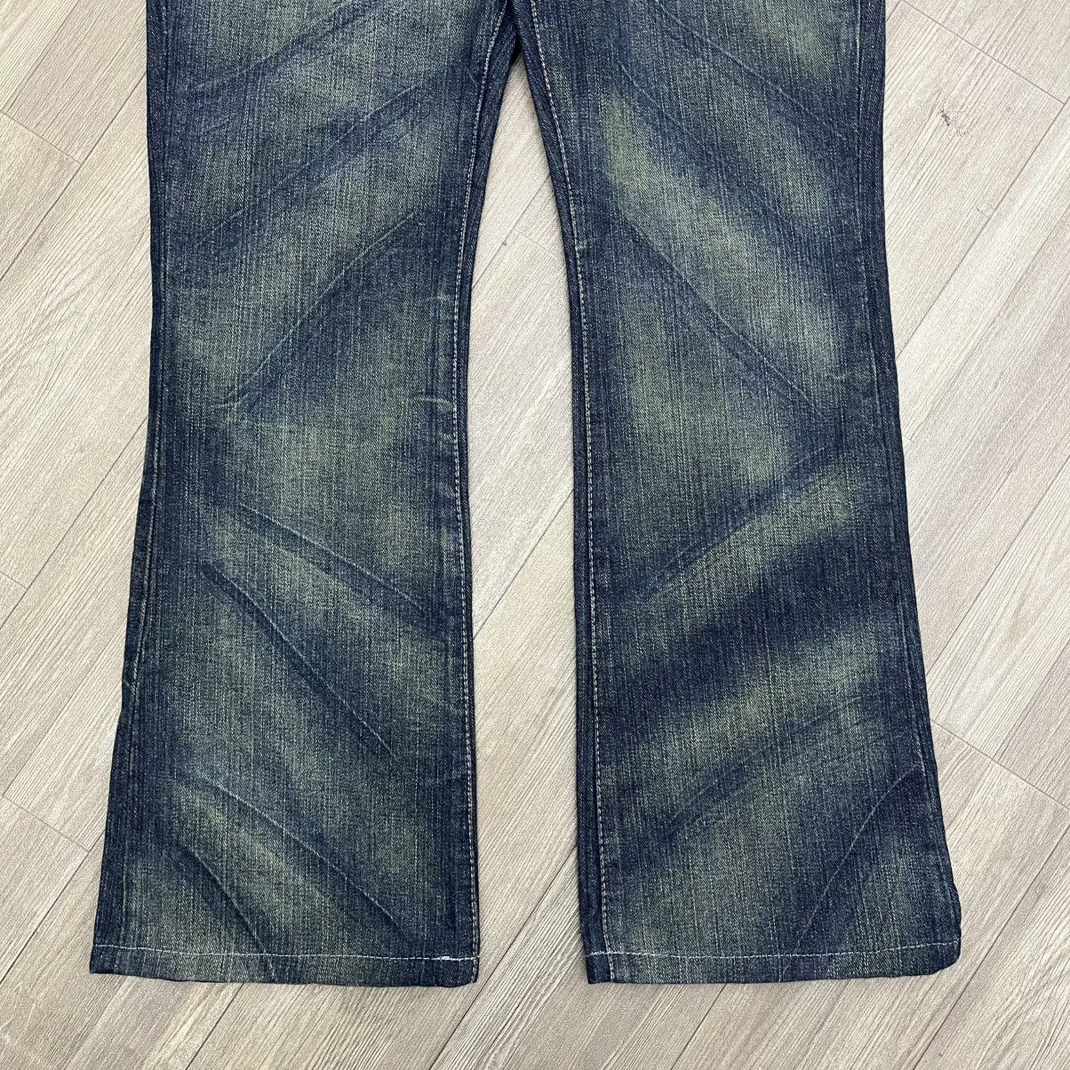 If Six Was Nine × Japanese Brand × Le Grande Bleu (L.G.B.) 2000s Japanese Brand Nice Design Faded Flared Jeans Size US 30 / EU 46 - 5 Thumbnail