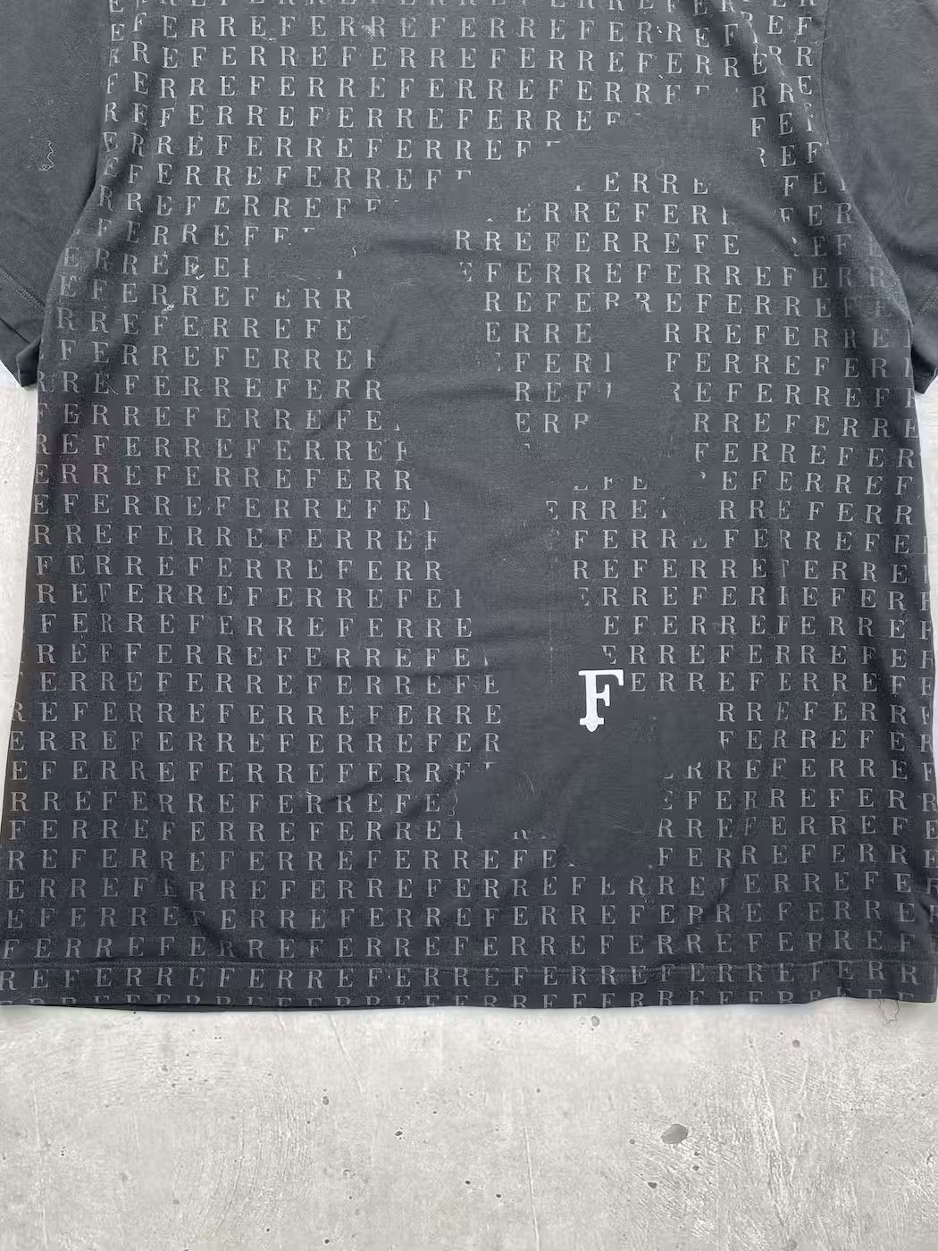Gianfranco Ferre Gianfranco Ferre Vintage Monogram Tee Size US XL / EU 56 / 4 - 3 Thumbnail