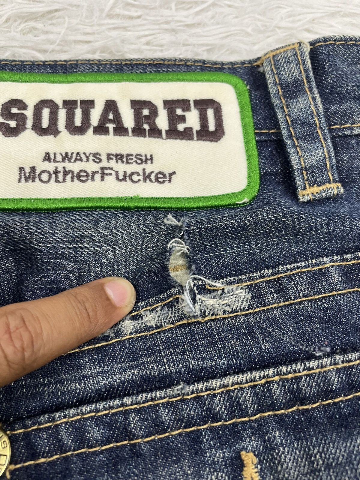 Dsquared2 Distress Dsquared2 3Q/Short Jeans Pant Made in Italy Size US 31 - 10 Thumbnail