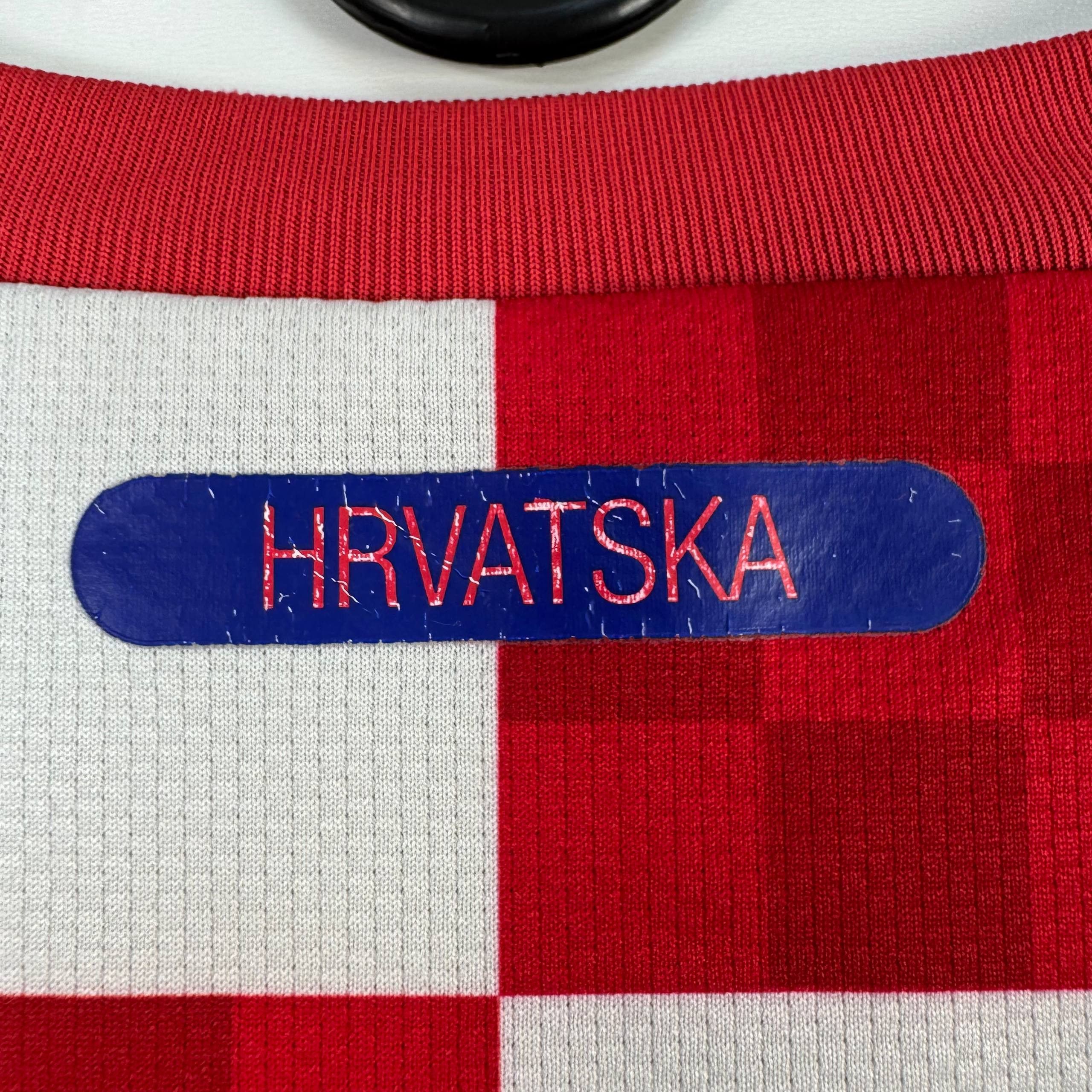 Nike Nike Croatia Home Jersey 2014 World 376913-614 Mens Size L Size US L / EU 52-54 / 3 - 11 Thumbnail