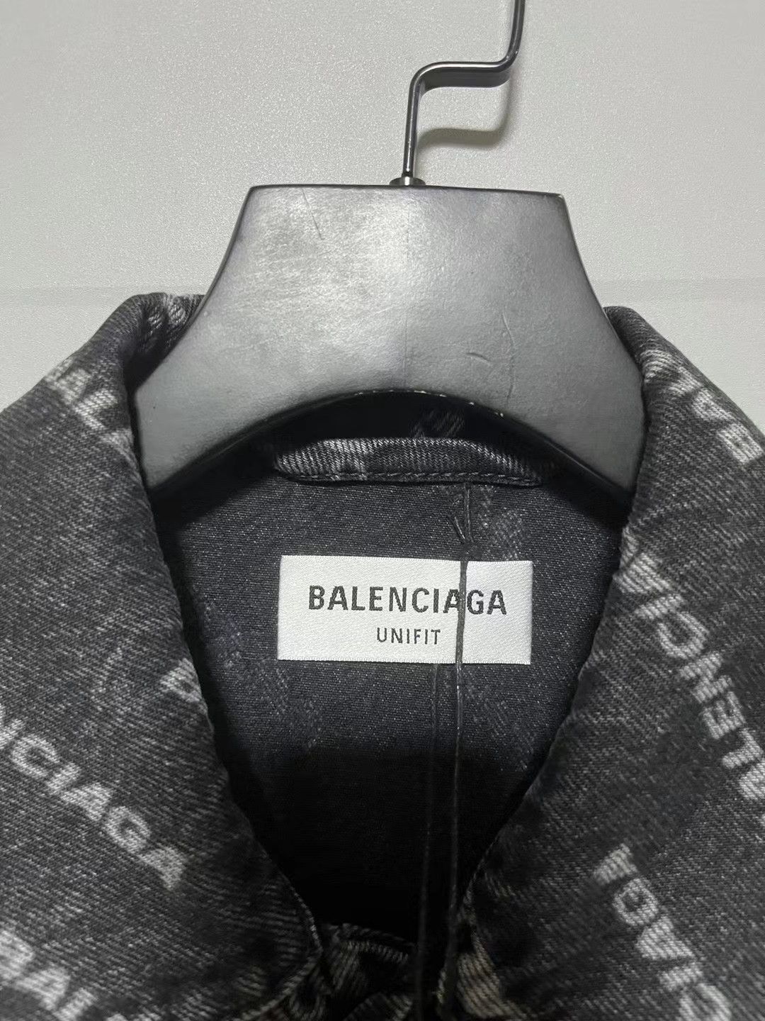 Balenciaga Balenciaga makes old bullet screen full of logo denim jacke Size US XS / EU 42 / 0 - 3 Thumbnail