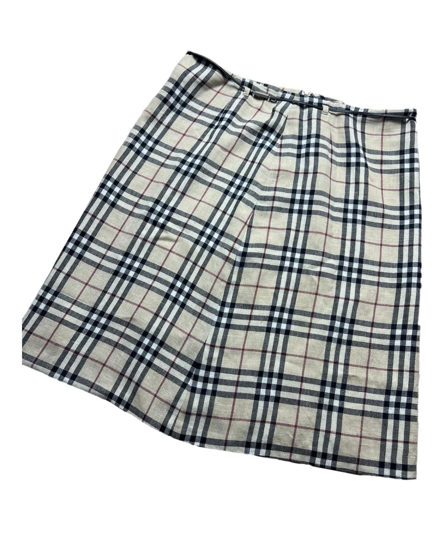 スカート BURBERRY Women Mid Skirts 8106353 B9352 White Burberry BURBERRY Women Mid Skirts 8106353 B9352 White | Grailed