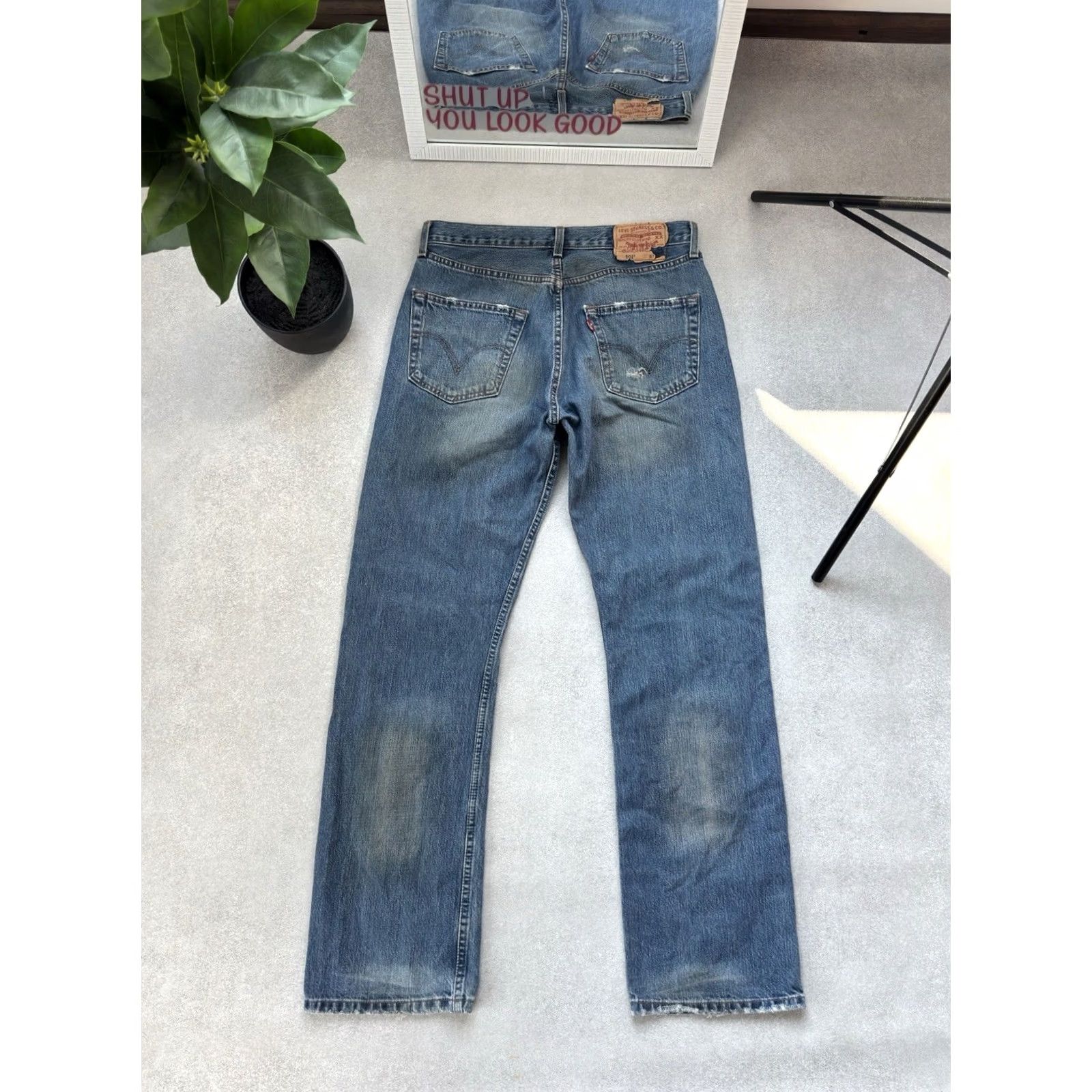 Levi's VINTAGE Levi's 501 Jeans Distressed Straight Men S 30 Blue Cotton 90s Streetwear Logo USA London Hip Hop City Luxury Casual Jeans Men Size US 29 - 4 Thumbnail