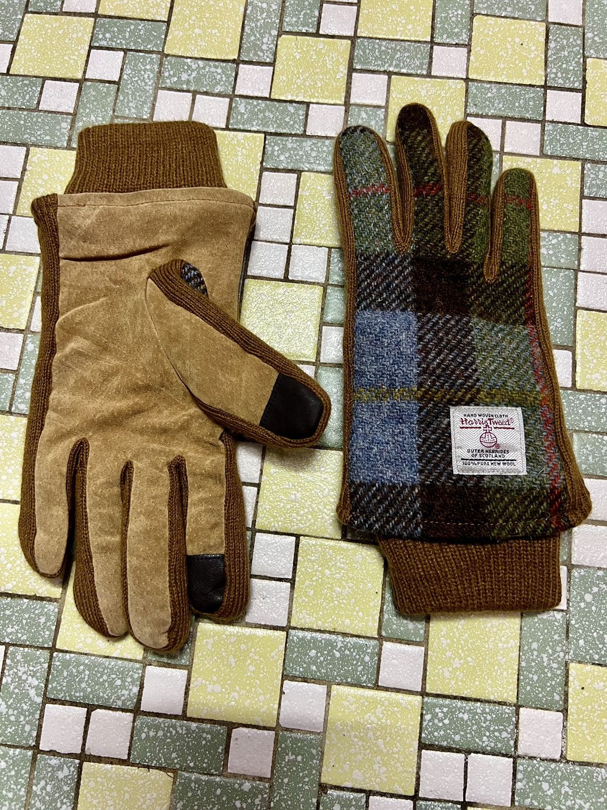 Designer × Harris Tweed Harris Tweed Gloves Size ONE SIZE - 1 Thumbnail