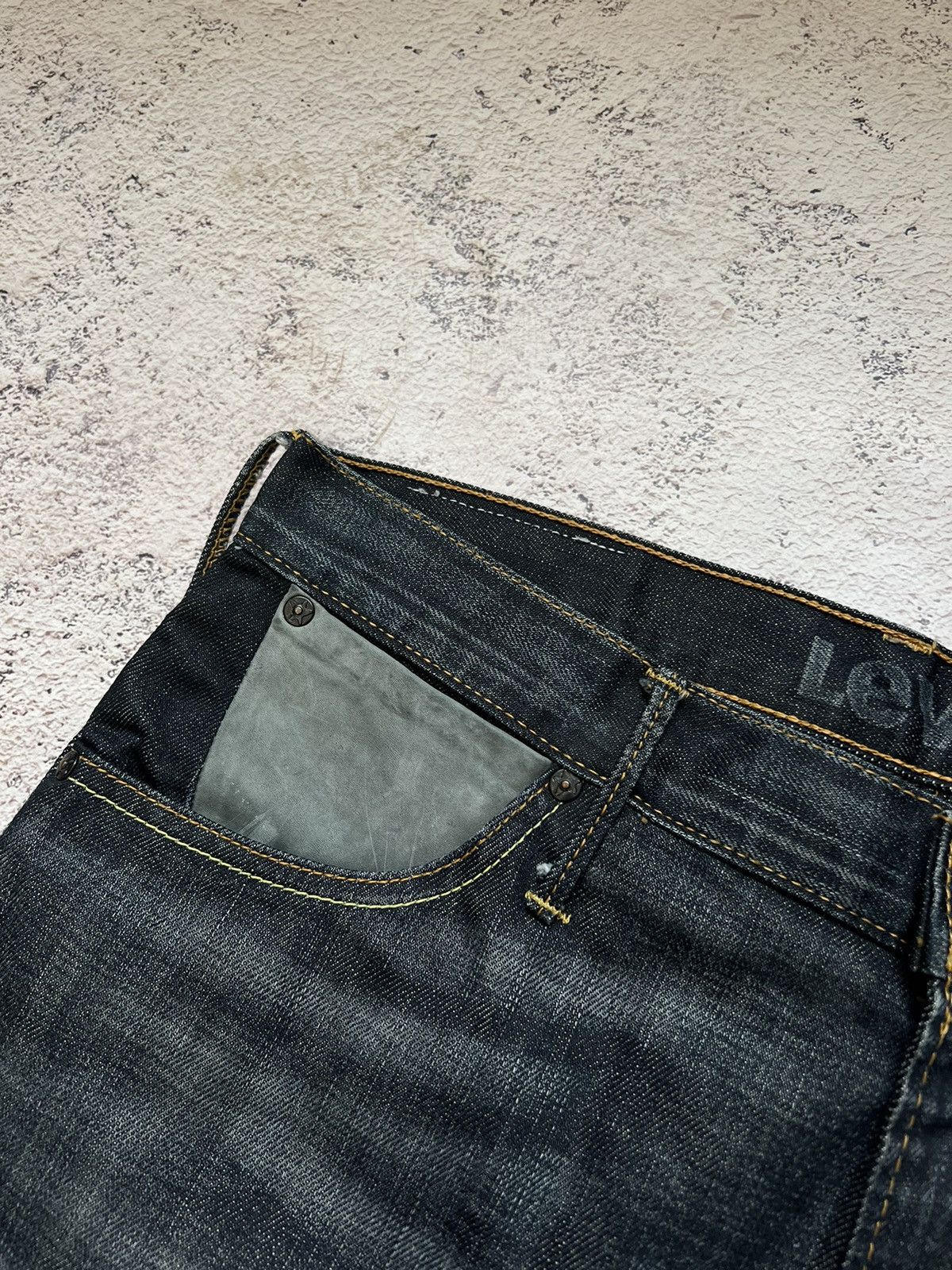 Levi's × Vintage Y2K Levis Blue Star Faded Vintage Jeans Size US 33 - 11 Thumbnail