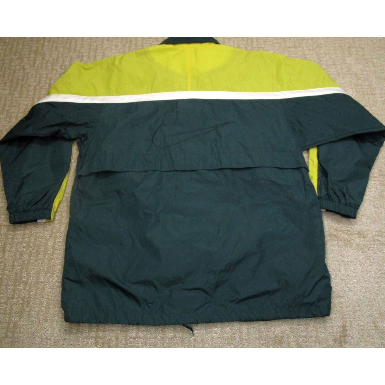 Nike Vintage Nike Jacket Men L Green Windbreaker 90s Logo Pockets Full Zip All Seasons Casual Sports Coat Size US L / EU 52-54 / 3 - 4 Thumbnail