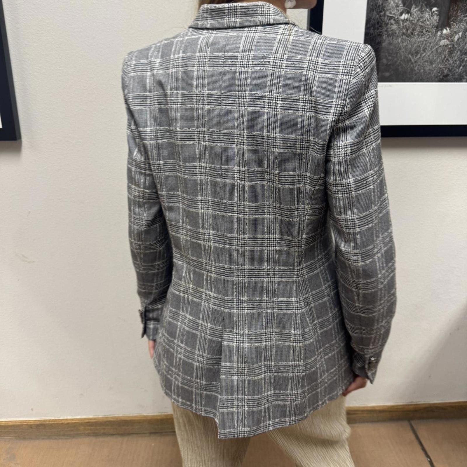 Zara Zara Basic Houndstooth Double-Breasted Blazer – Size M Size M / US 6-8 / IT 42-44 - 5 Thumbnail