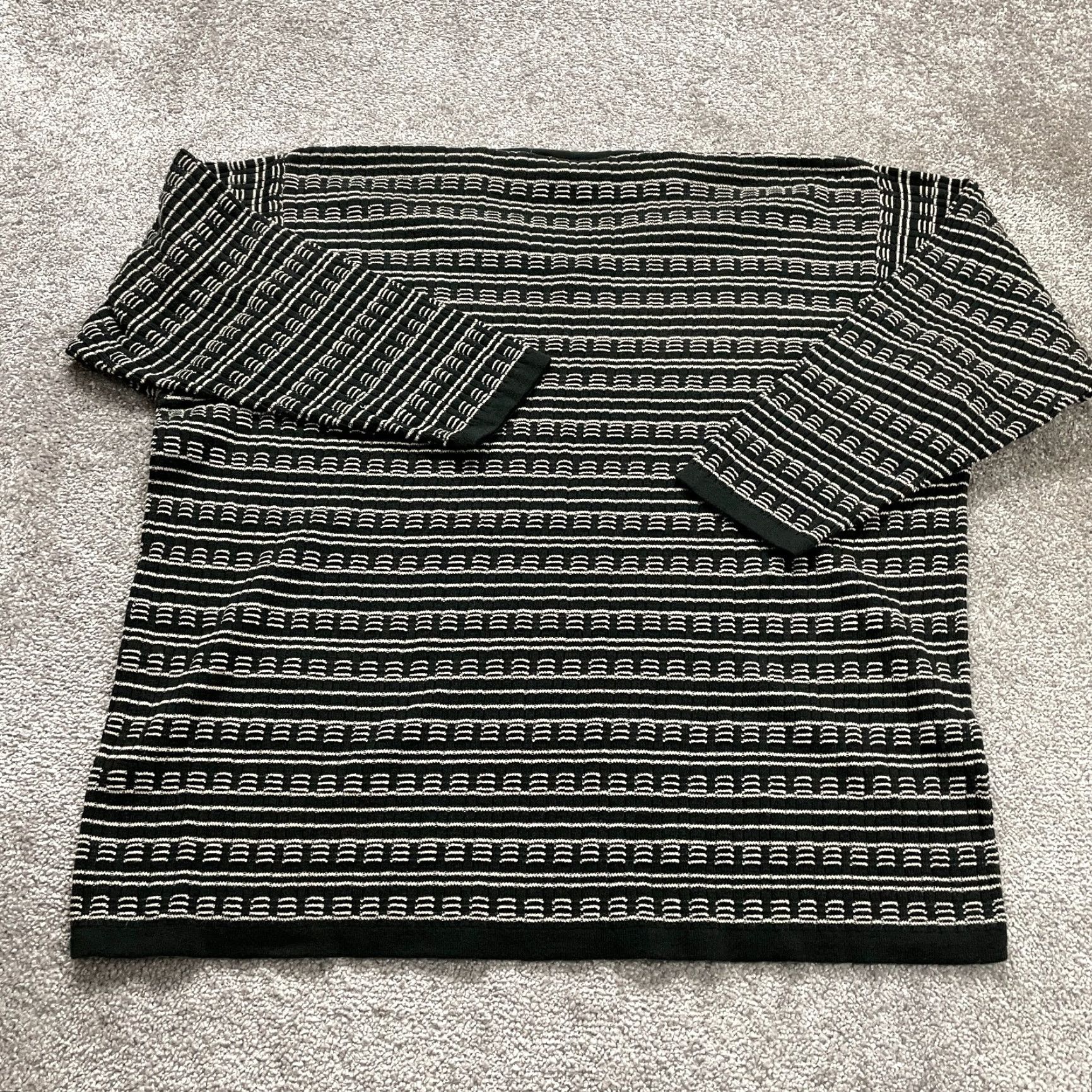 Liz Claiborne VINTAGE Liz Claiborne Sweater Pullover Women 3XL Knit All Seasons Casual Black White Size XXL / US 16-18 / IT 52-54 - 2 Thumbnail