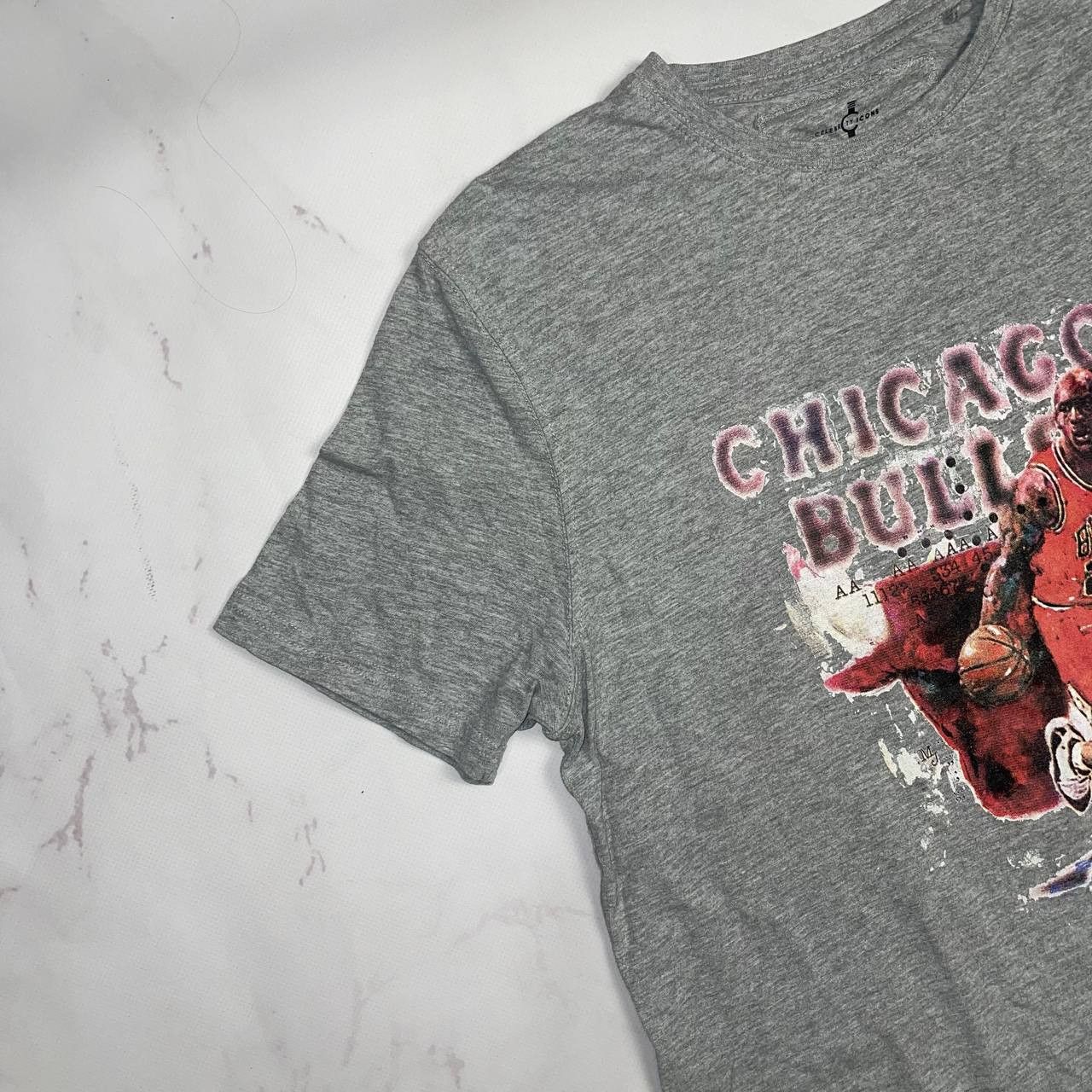 Vintage NBA Celebrity Icons Chicago Bull T-shirt Size:M Size US M / EU 48-50 / 2 - 4 Thumbnail