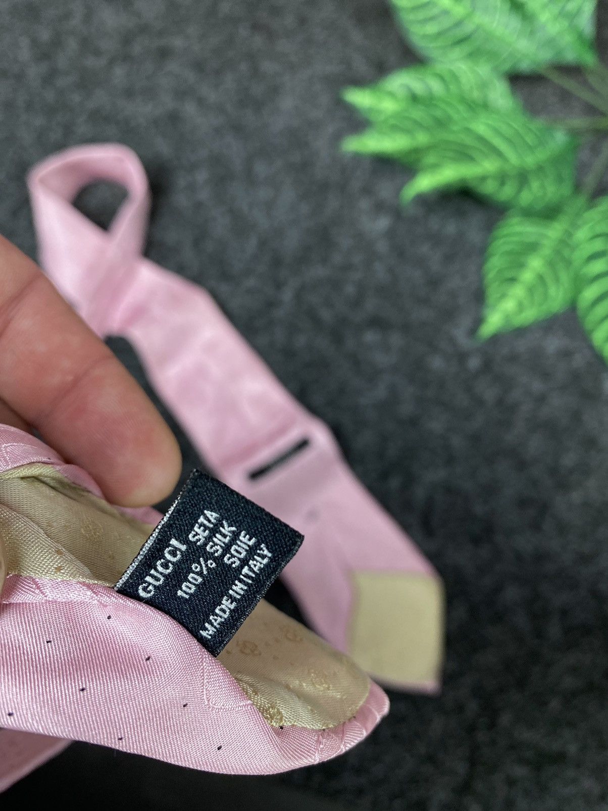 Tom Ford Vintage tie in Gucci Made In Italy 🇮🇹 Size ONE SIZE - 4 Thumbnail