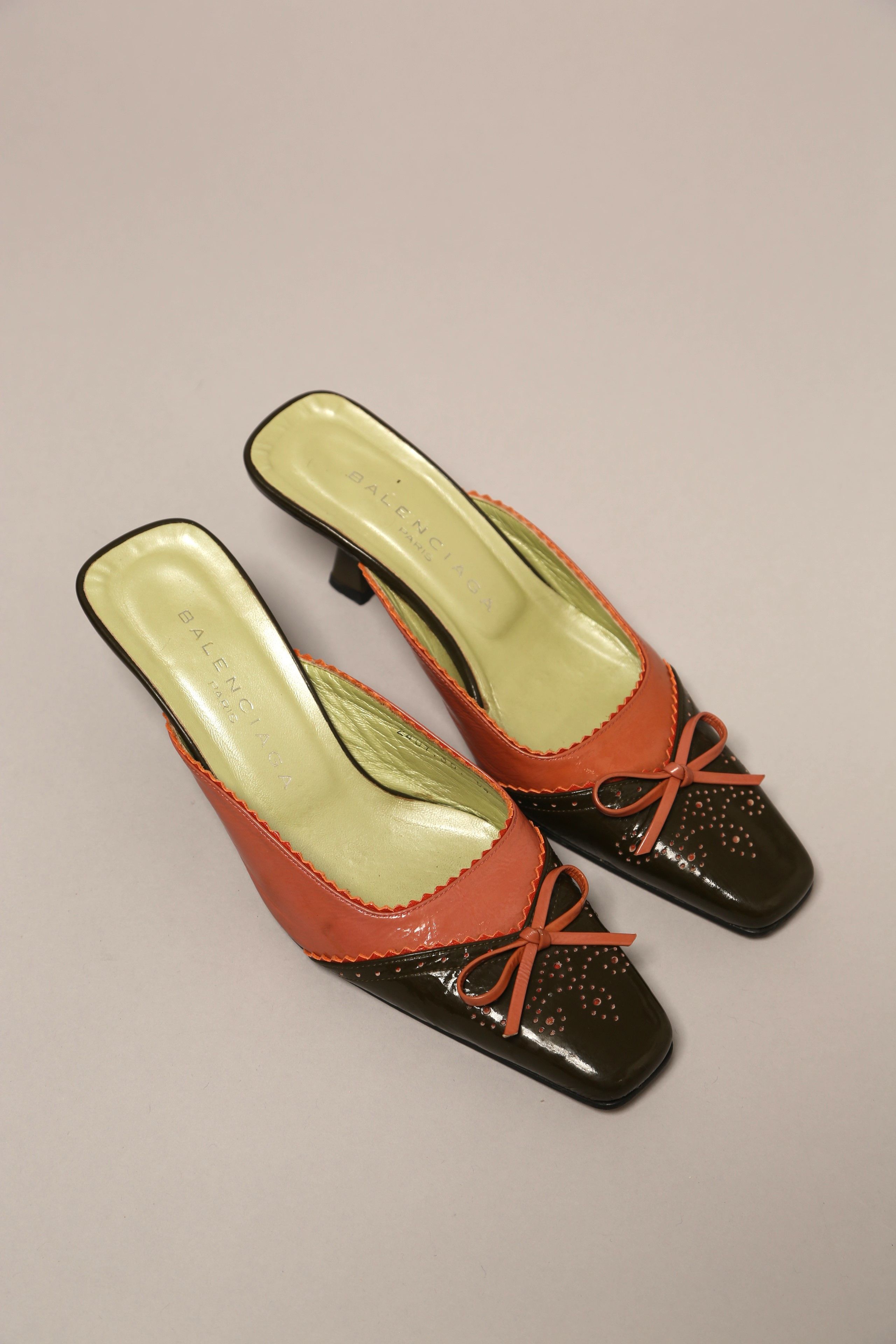 Balenciaga Extremely Rare Balenciaga Mules Size US 6 / IT 36 - 1 Thumbnail