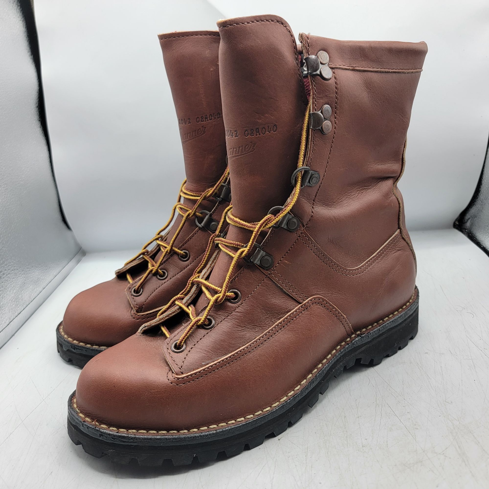 Danner Danner Mens 9 Brown Boots Gore Tex Vibram Soles Work Wear Ca Size US 9 / EU 42 - 4 Thumbnail