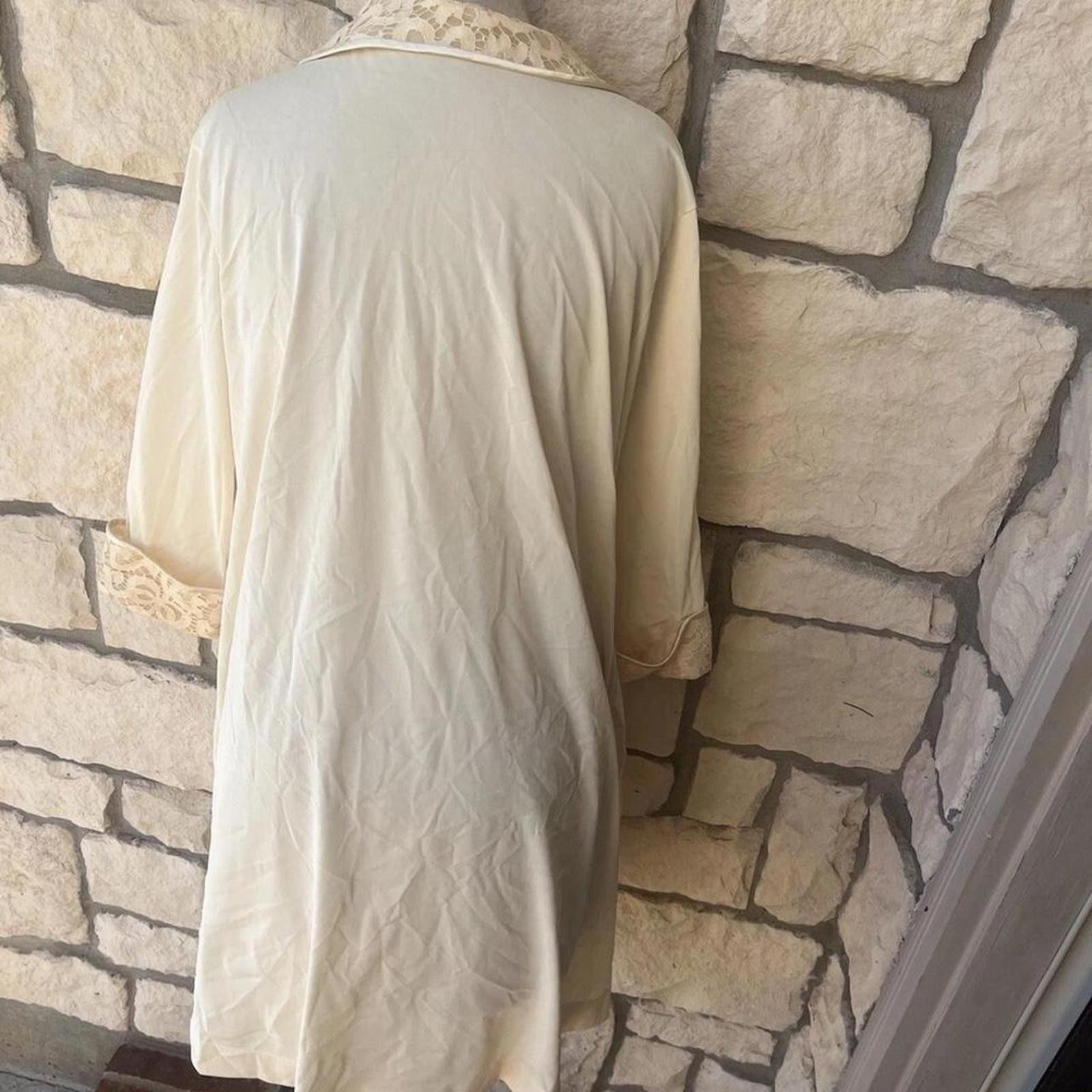 Other vintage 50s lace collar button up dress dress #lacedetails Size ONE SIZE - 3 Thumbnail