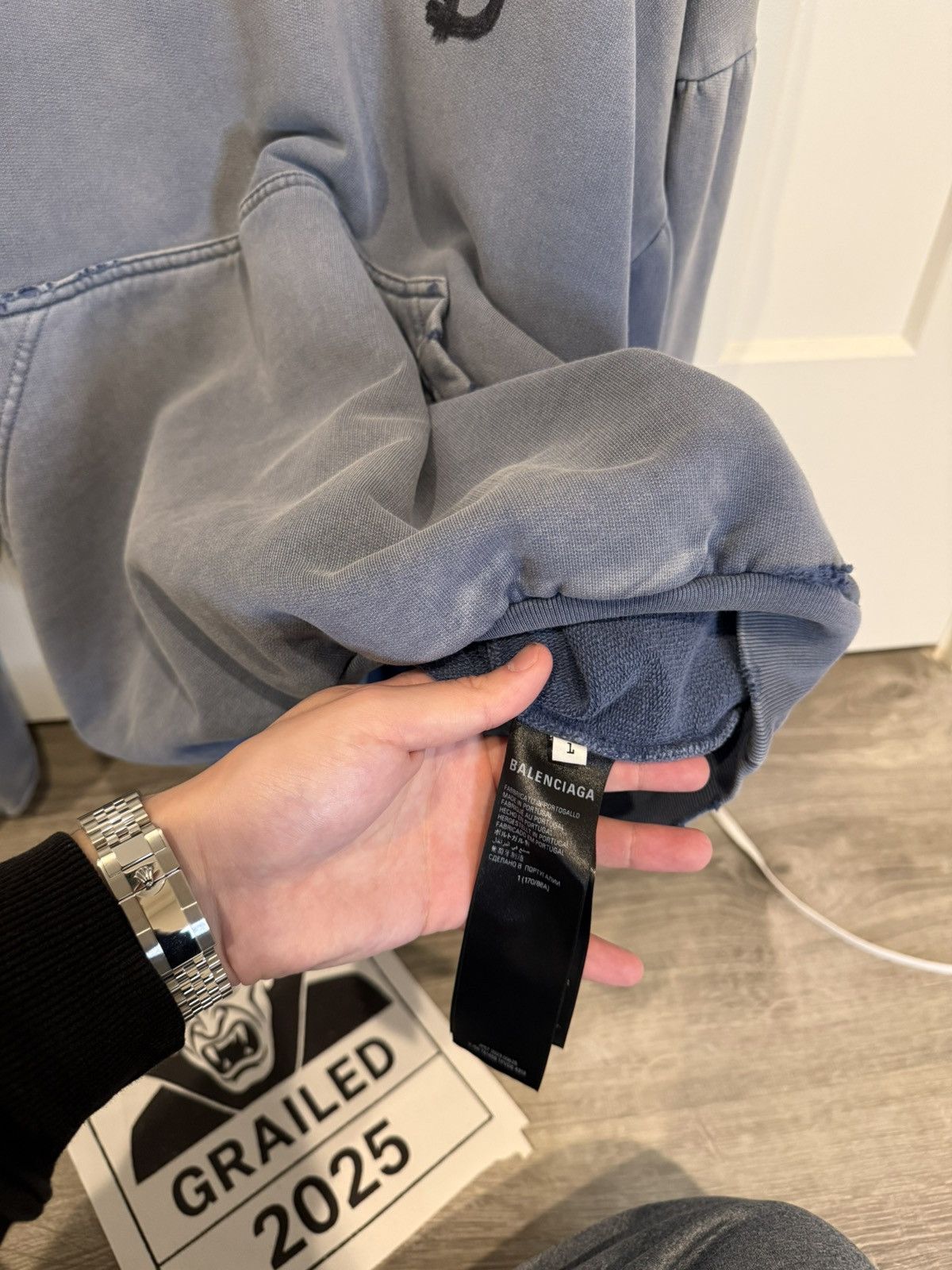 Balenciaga Balenciaga 23FW “Be Kind” Hoodie S Size US S / EU 44-46 / 1 - 11 Thumbnail