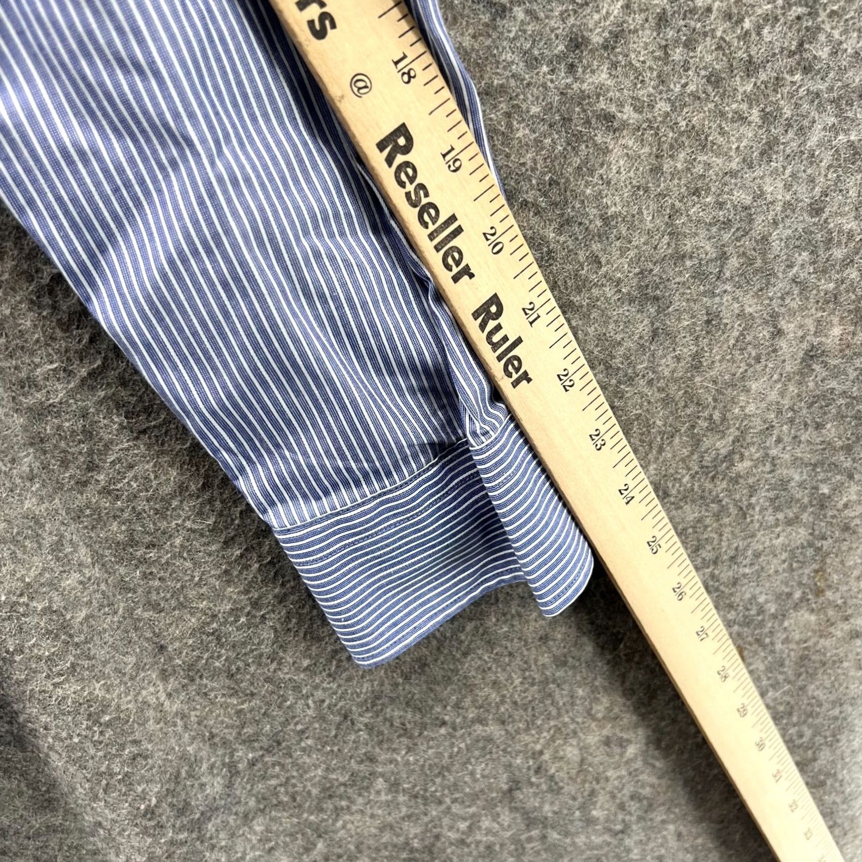 Banana Republic Banana Republic Shirt Men Large Blue Striped Casual Button Down Supima Cotton Size US L / EU 52-54 / 3 - 7 Thumbnail