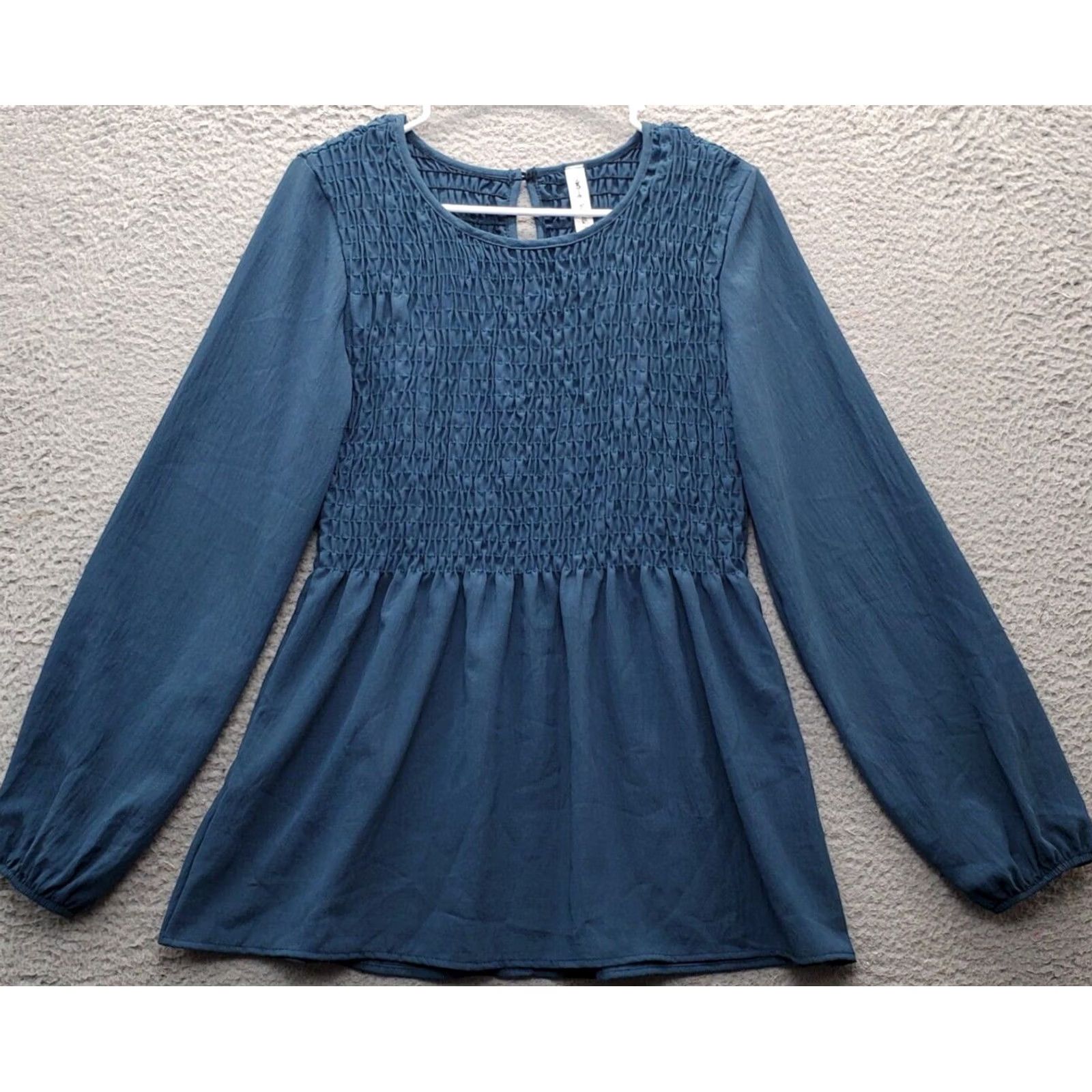 Vintage Vanilla Bay Blouse Top Womens S Blue Smocked Detail Long Sleeve Round Neck Shirt Size S / US 4 / IT 40 - 2 Thumbnail
