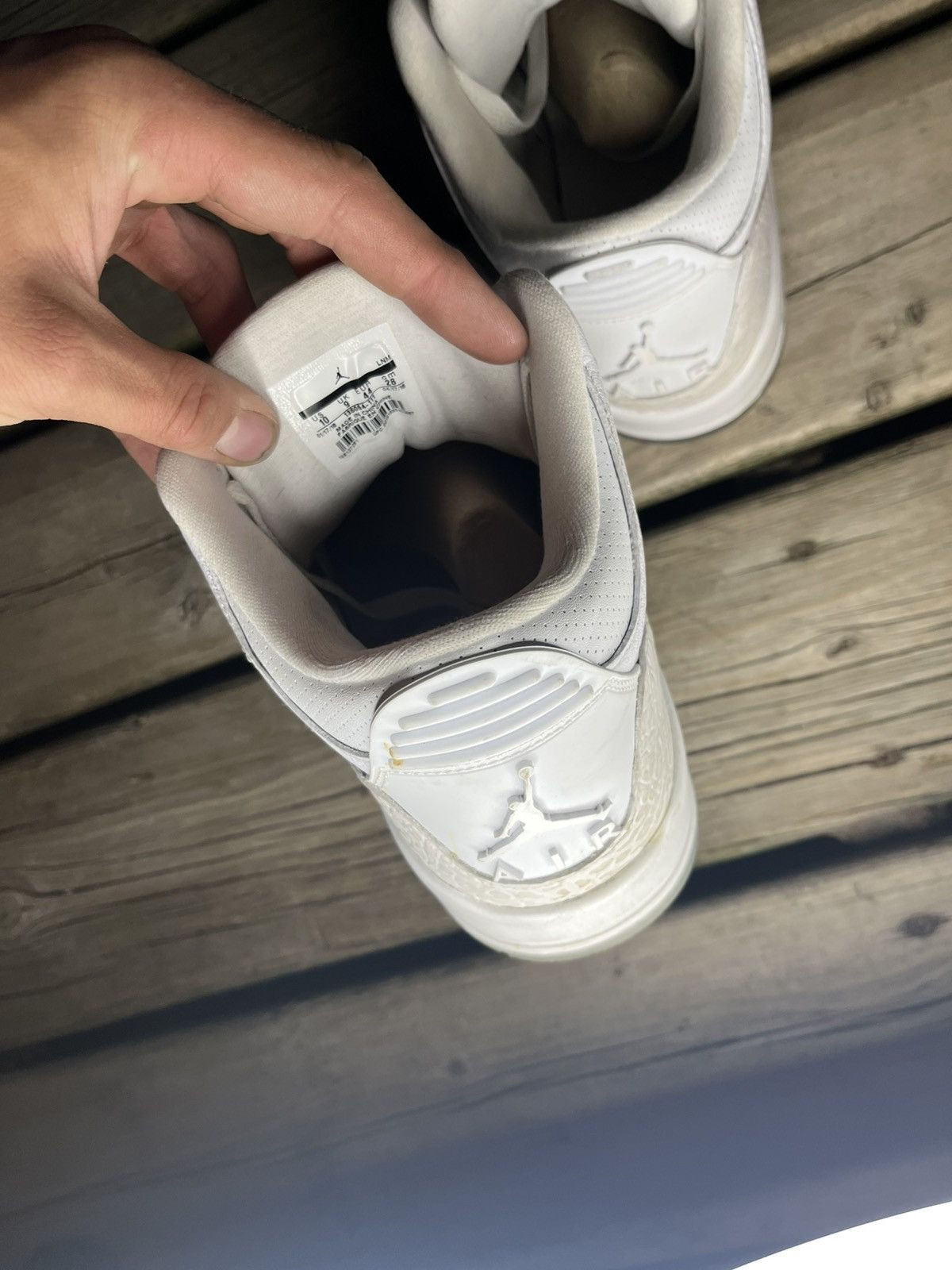 Jordan Brand 2018 Pure White Air Jordan Retro 3 With OG Box Size US 10 / EU 43 - 6 Thumbnail