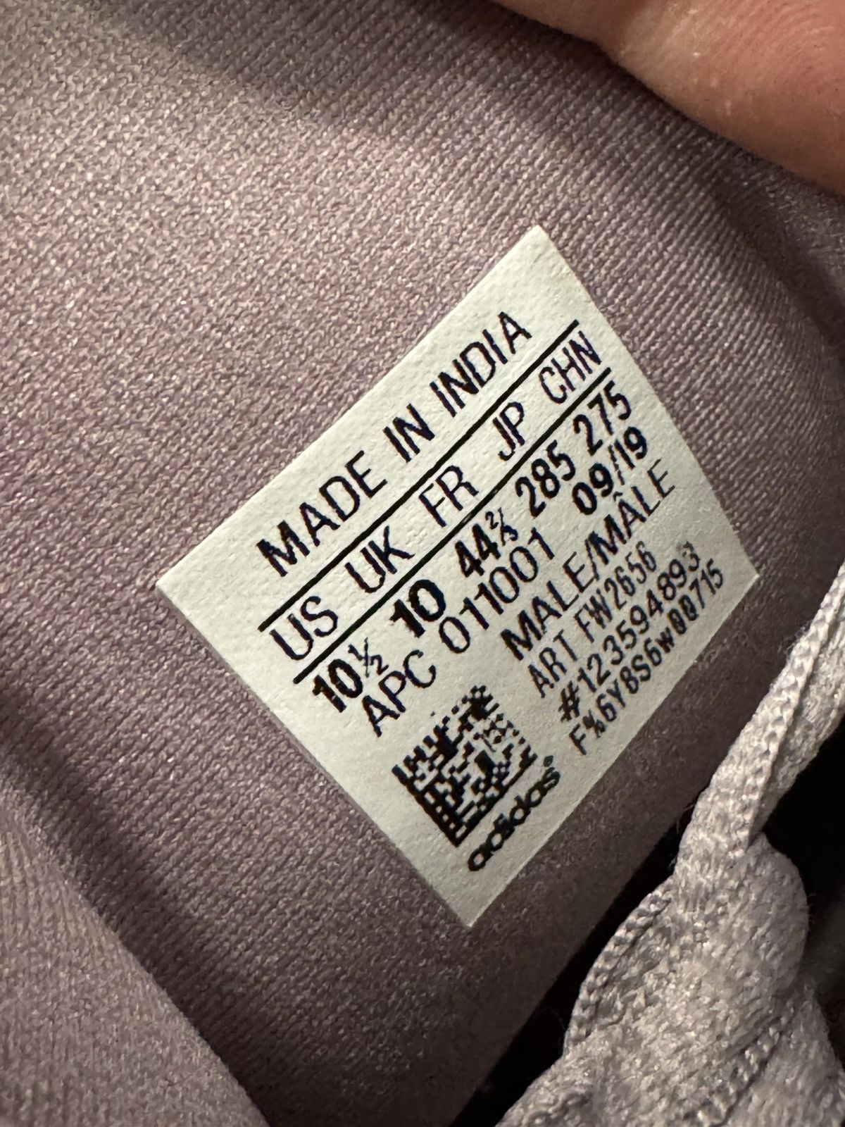 Adidas × Kanye West Adidas Yeezy 500 Soft Vision Size 10.5 Size US 10.5 / EU 43-44 - 7 Thumbnail