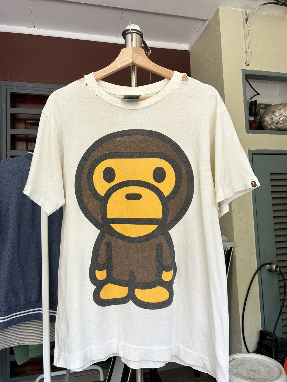 Bape Big Baby Milo Tee Size US M / EU 48-50 / 2 - 1 Thumbnail